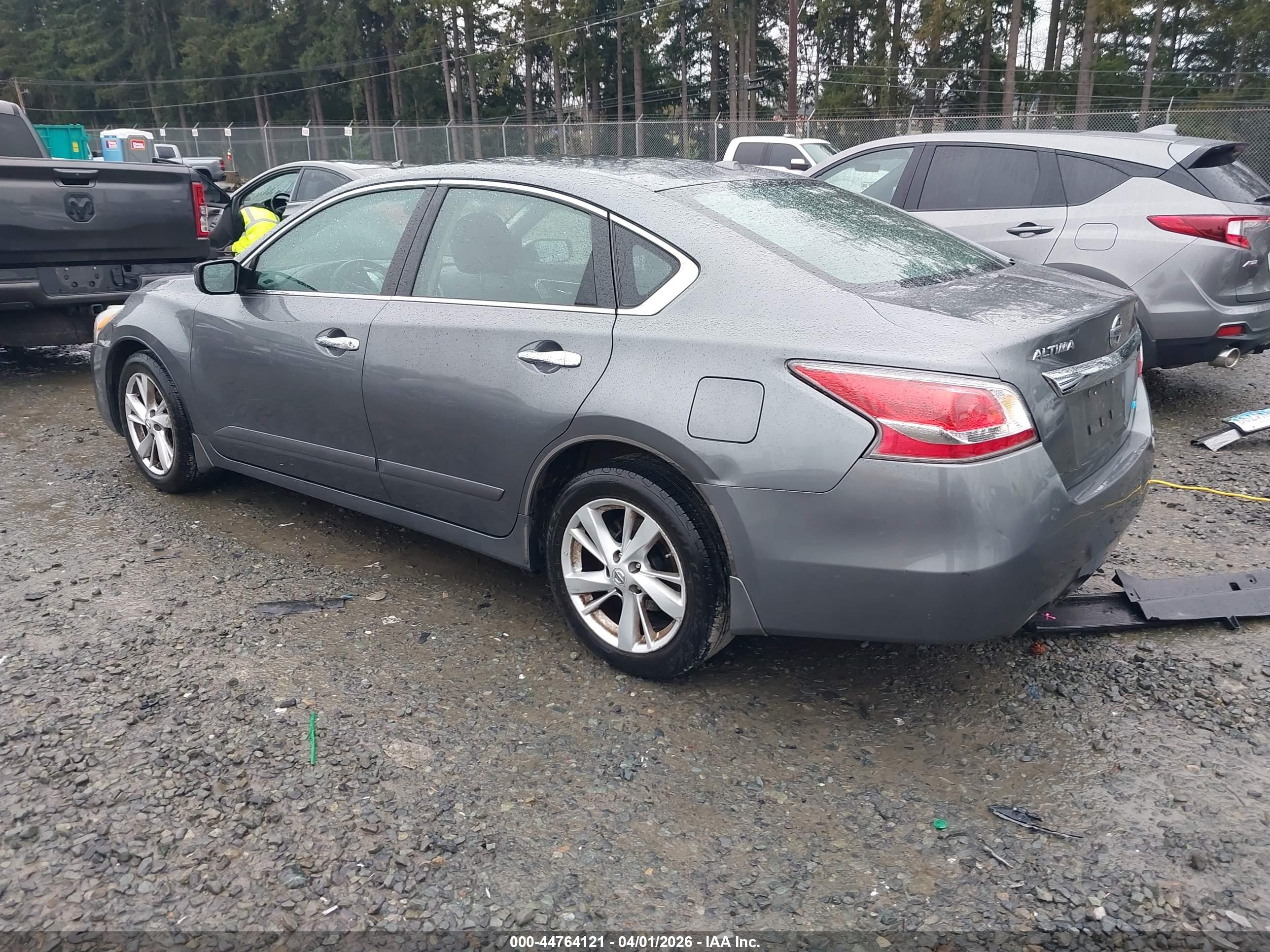 NISSAN ALTIMA image 3