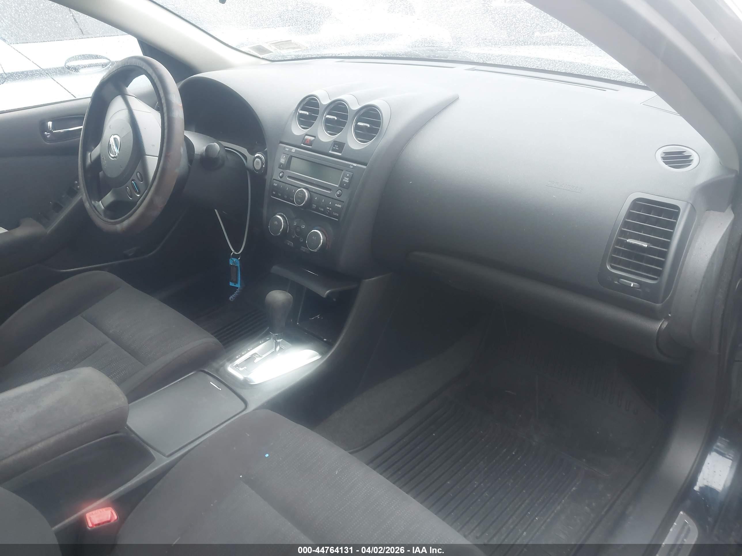 NISSAN ALTIMA image 5