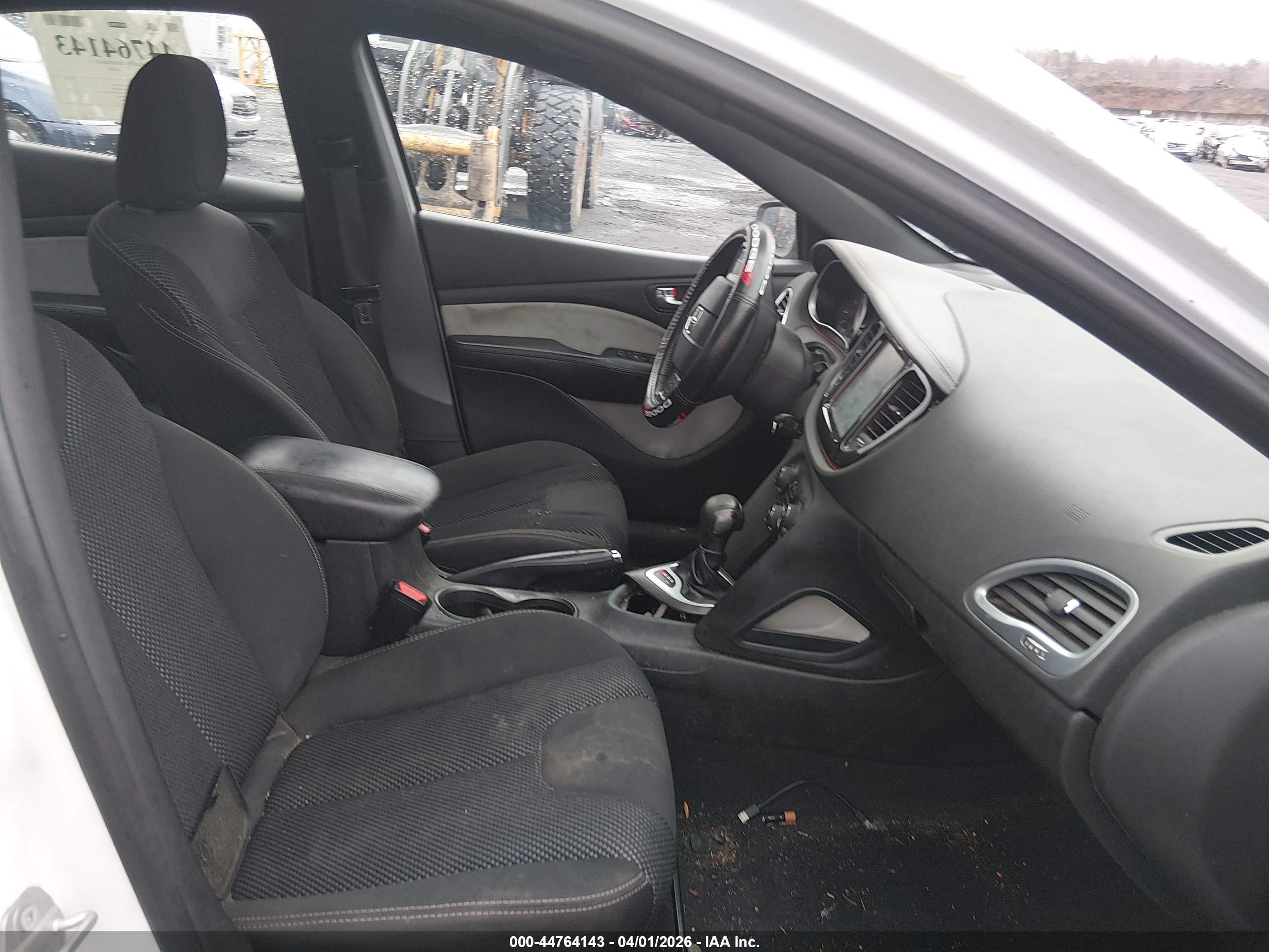 DODGE DART image 5