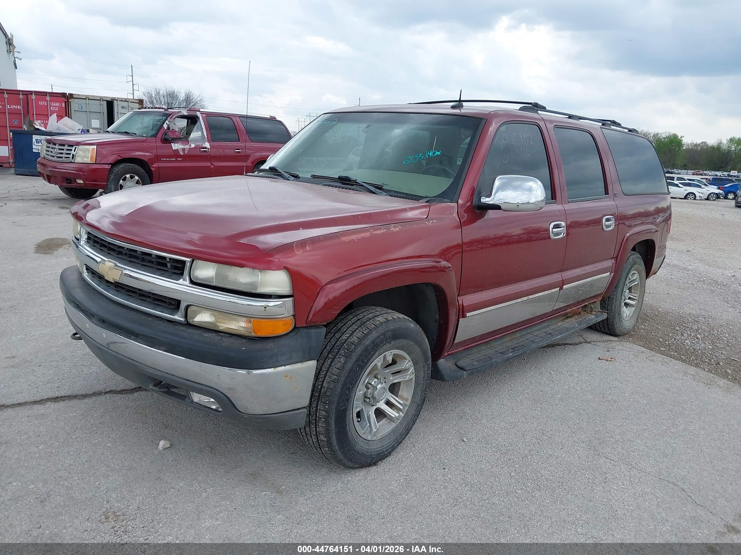 CHEVROLET SUBURBAN image 2