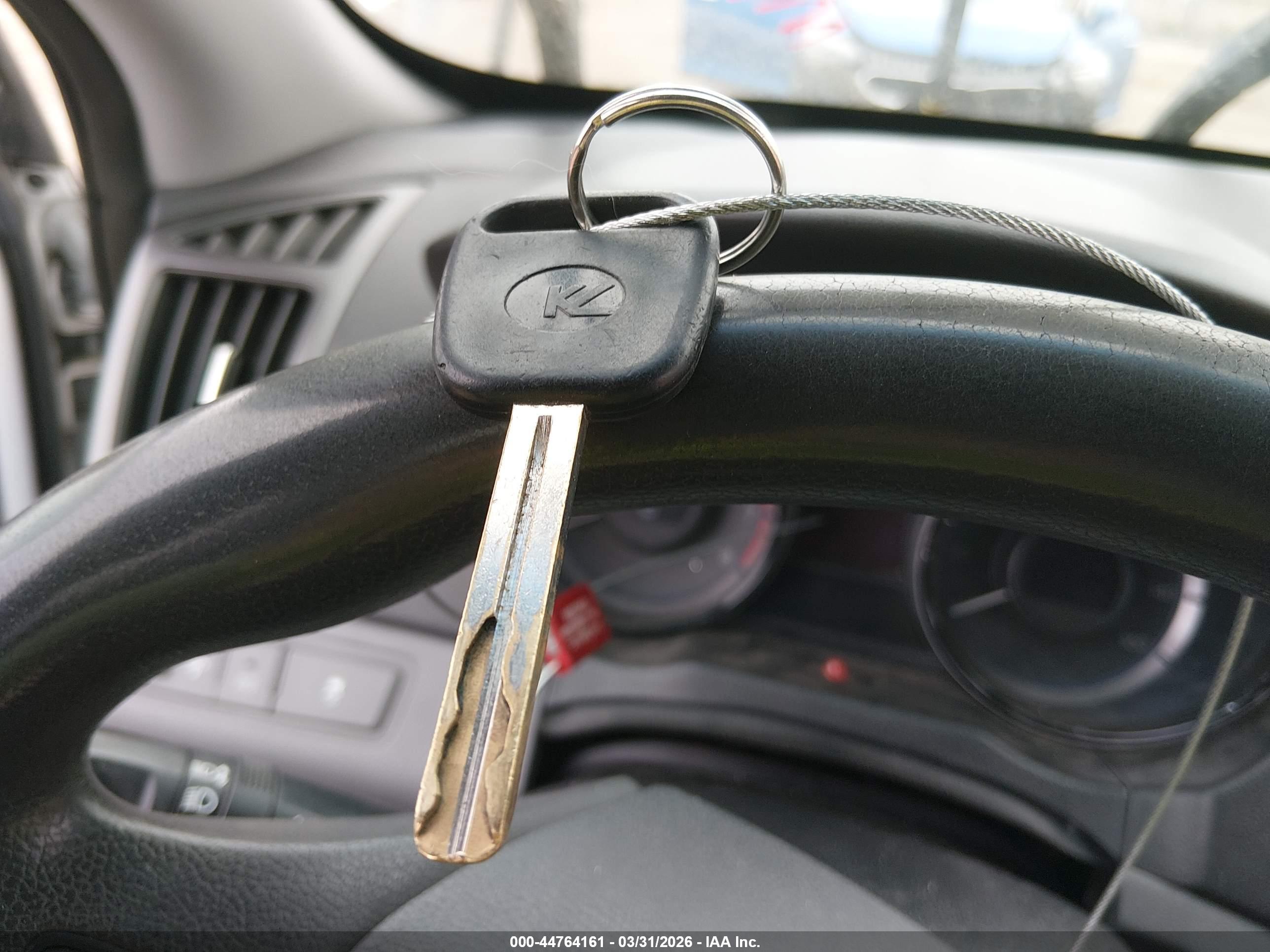 HYUNDAI SONATA image 11