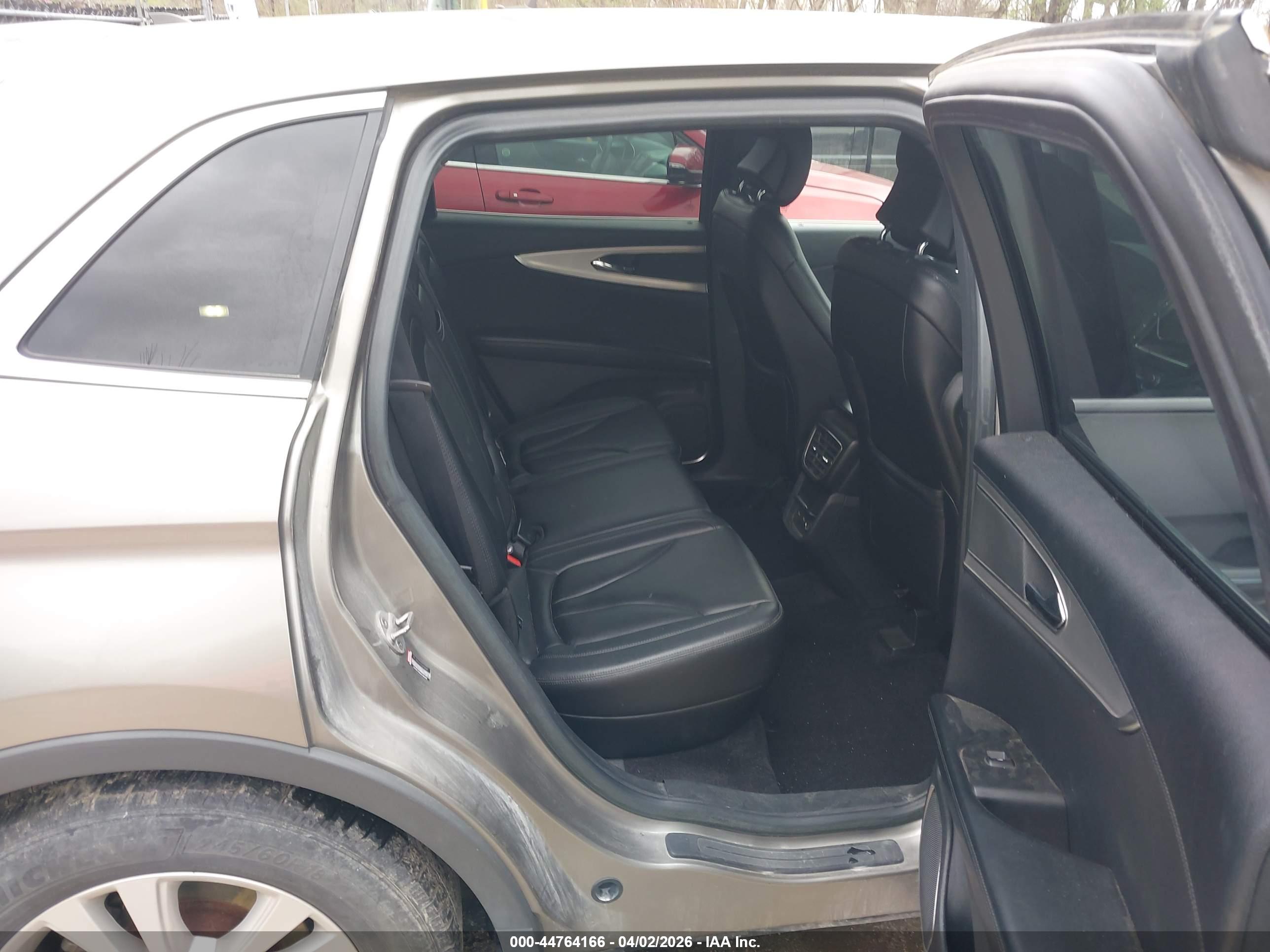 LINCOLN MKX image 8