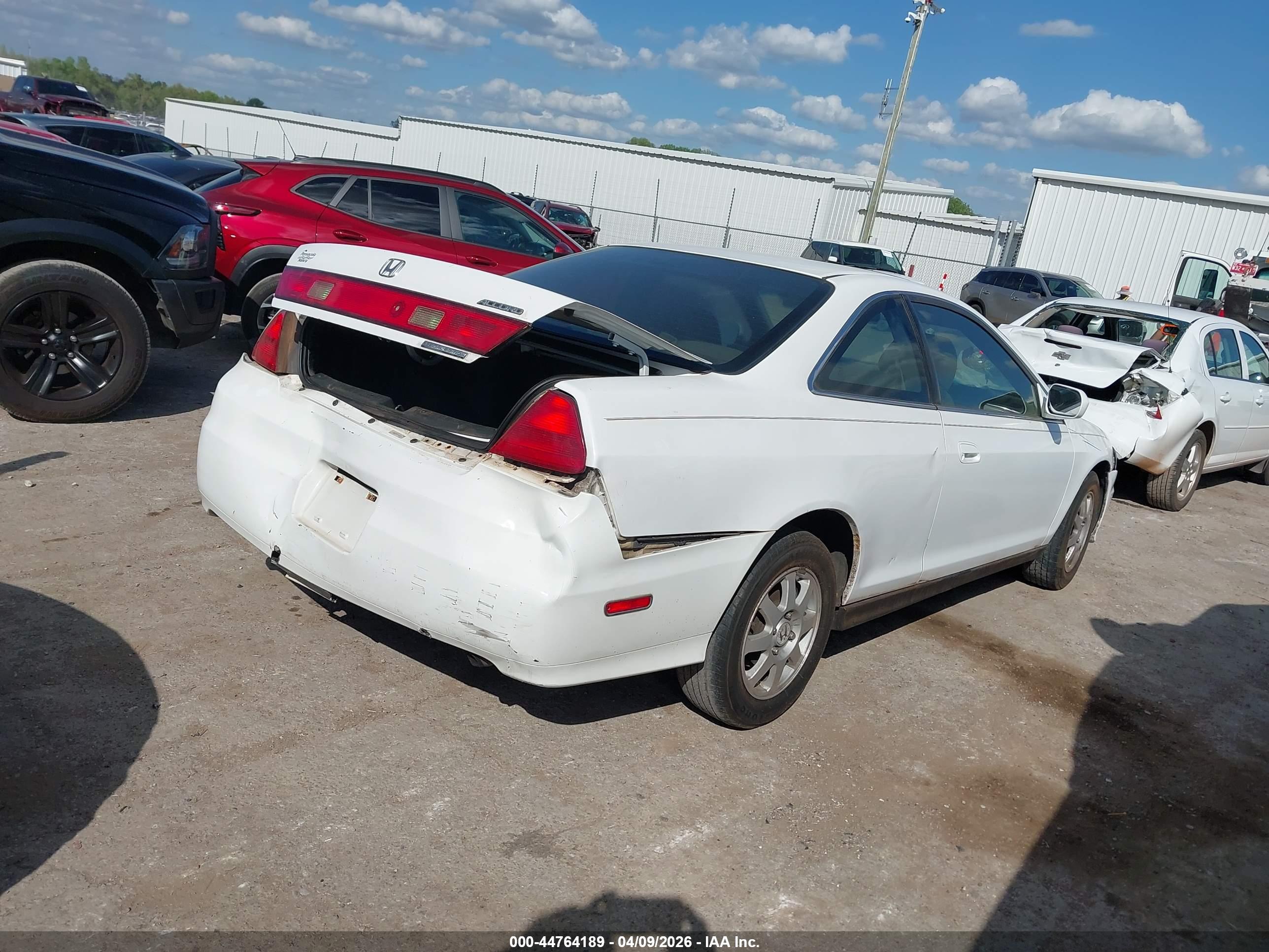 HONDA ACCORD image 4