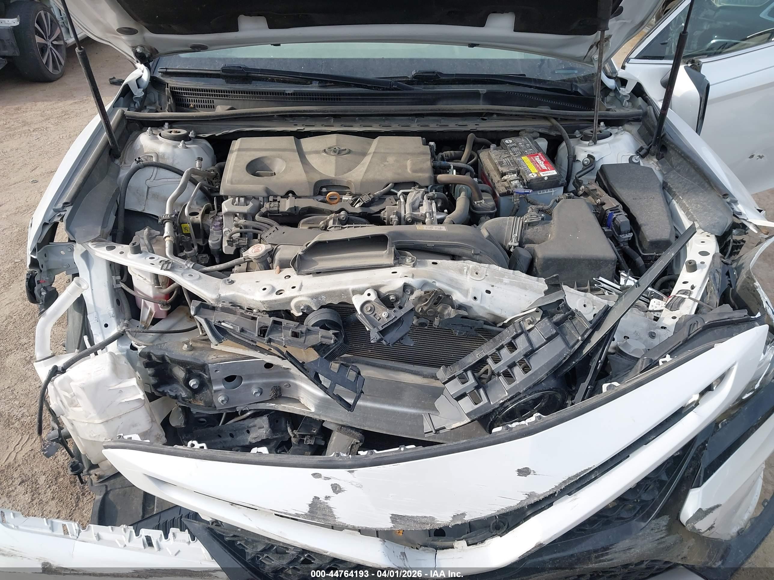 TOYOTA CAMRY image 10