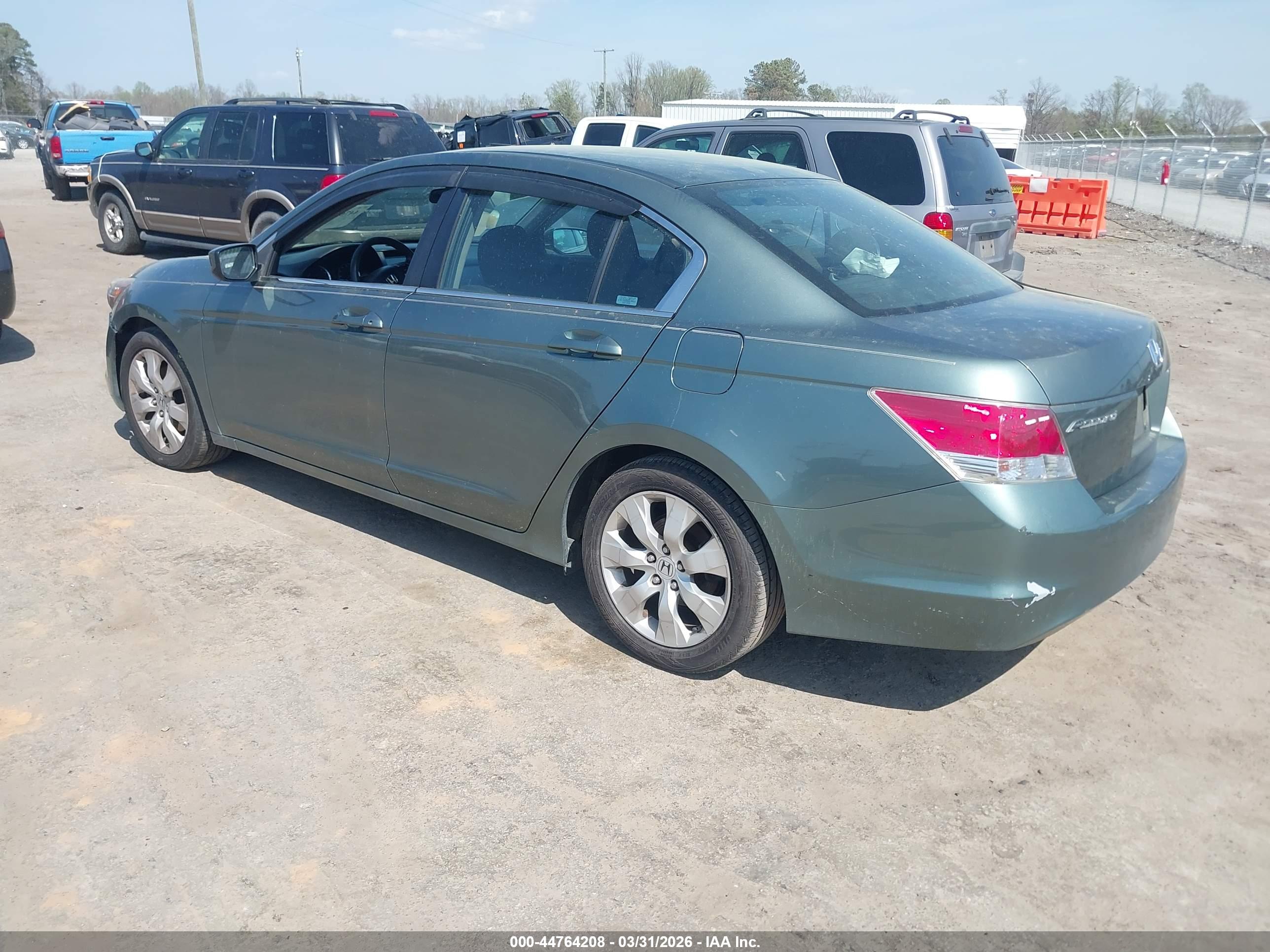 HONDA ACCORD image 3
