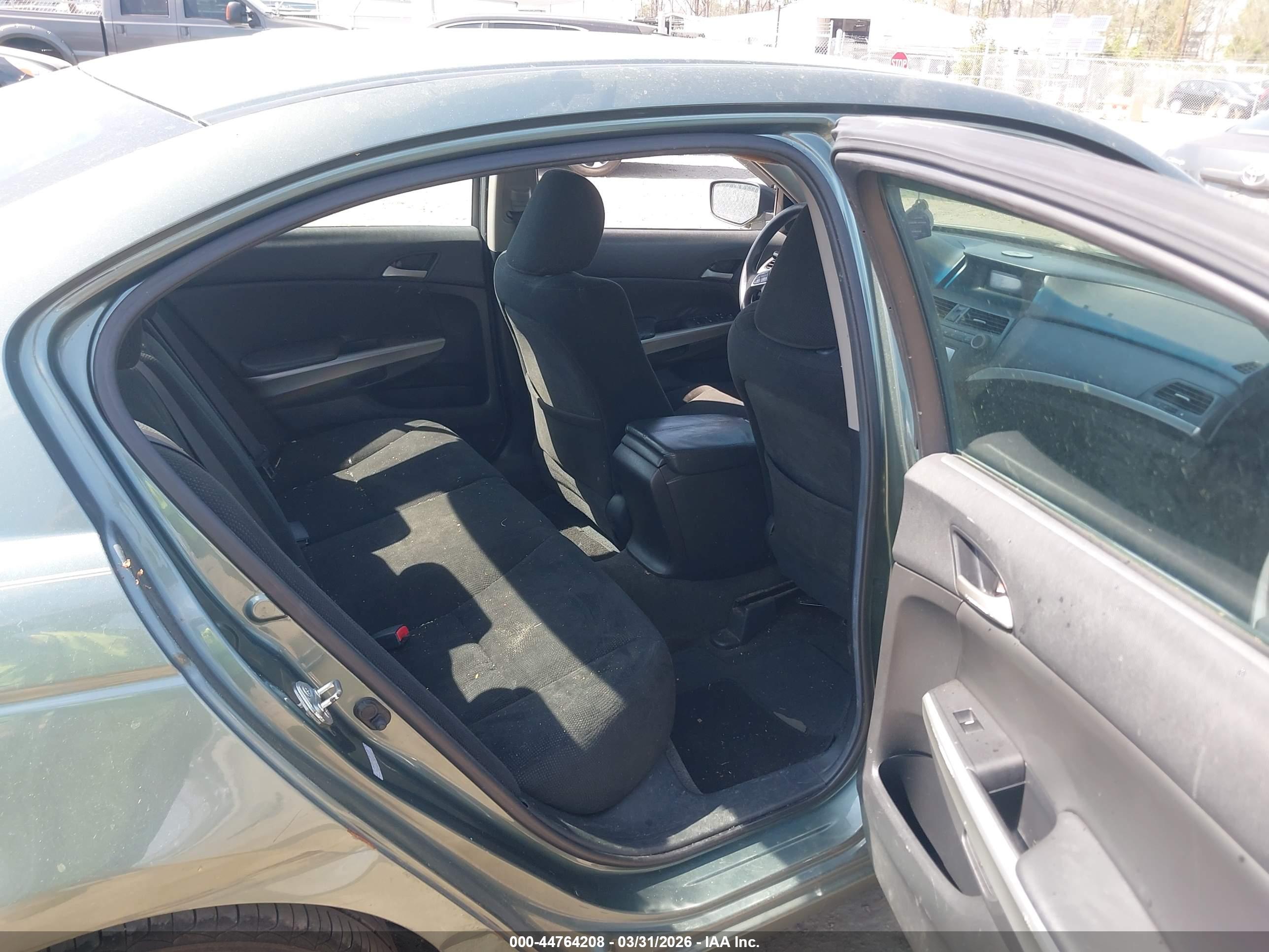 HONDA ACCORD image 8