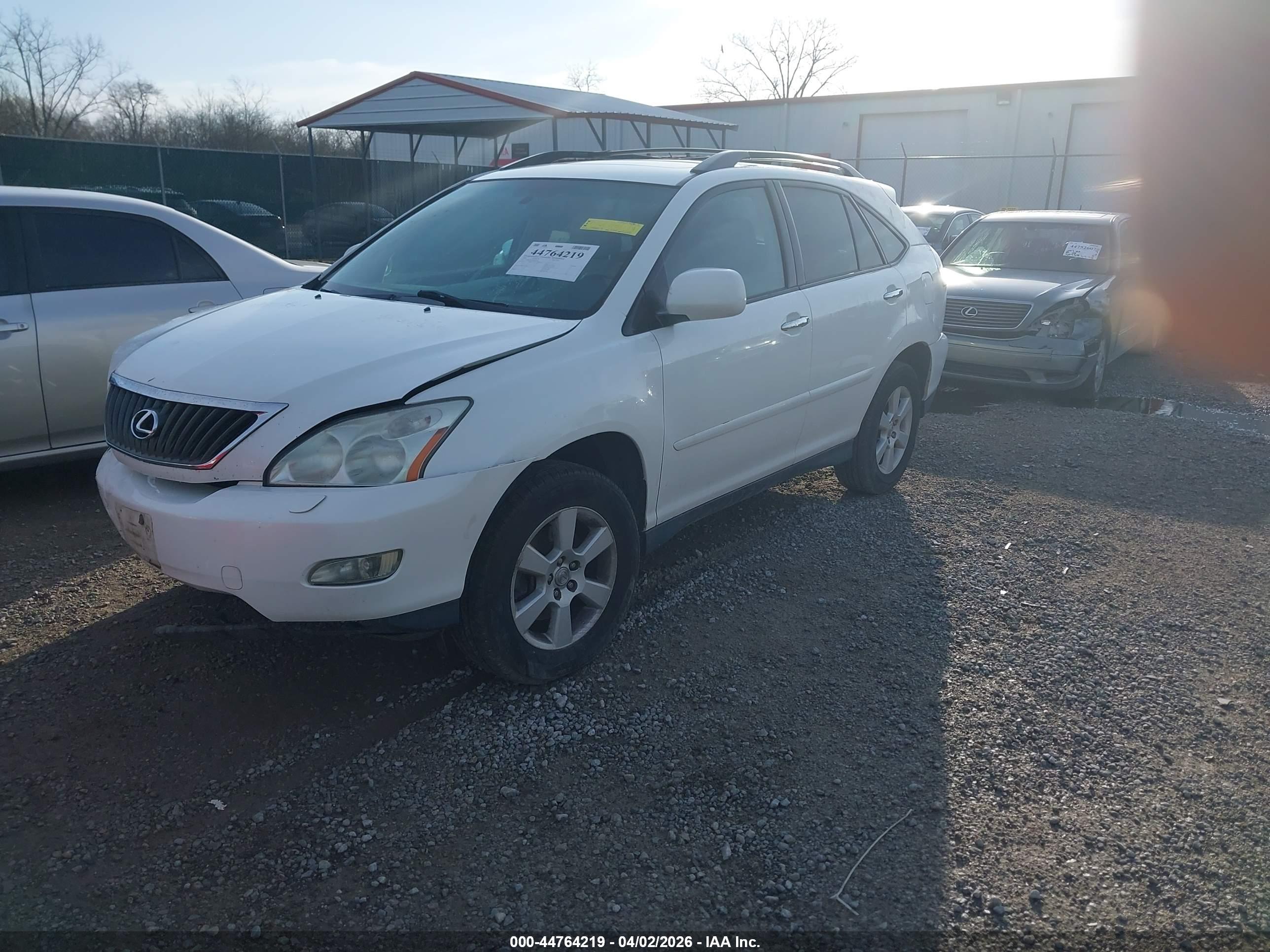 LEXUS RX image 2
