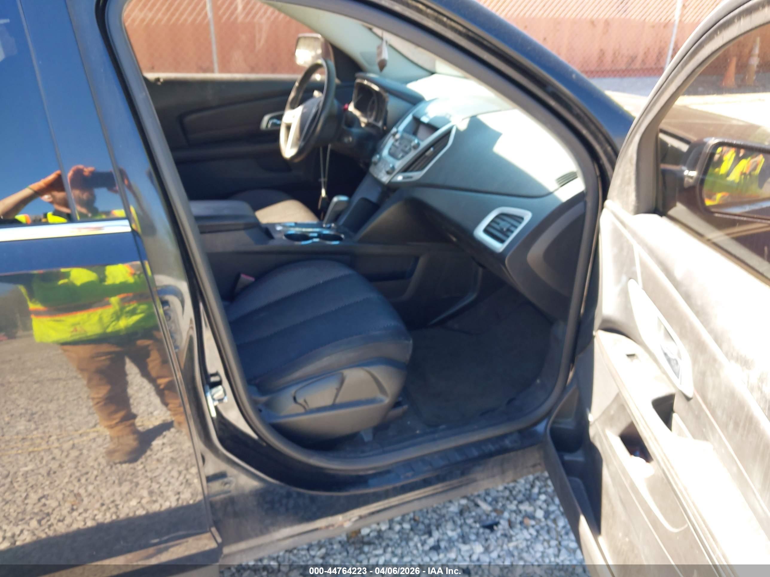 GMC TERRAIN image 5