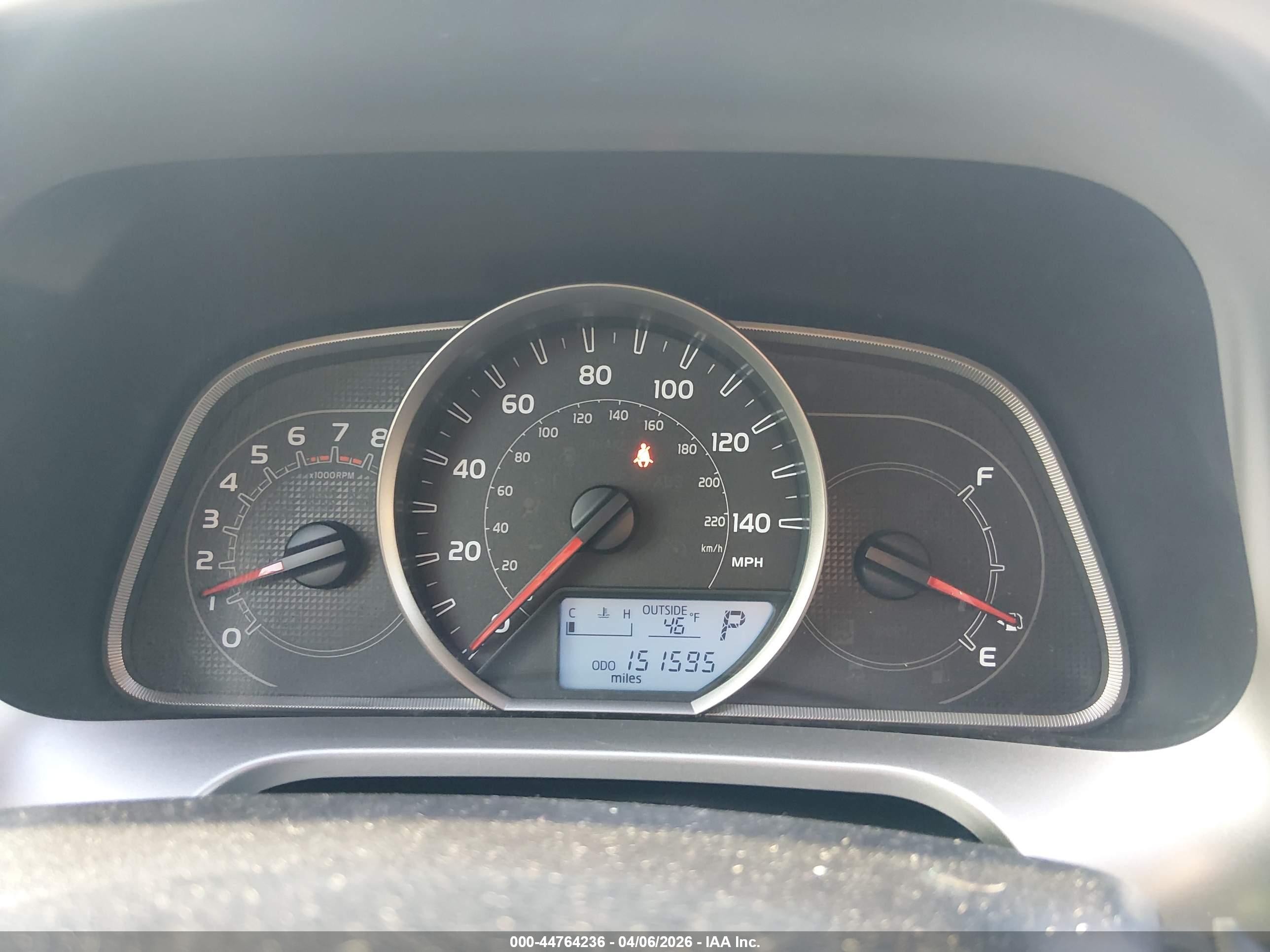 TOYOTA RAV4 image 7