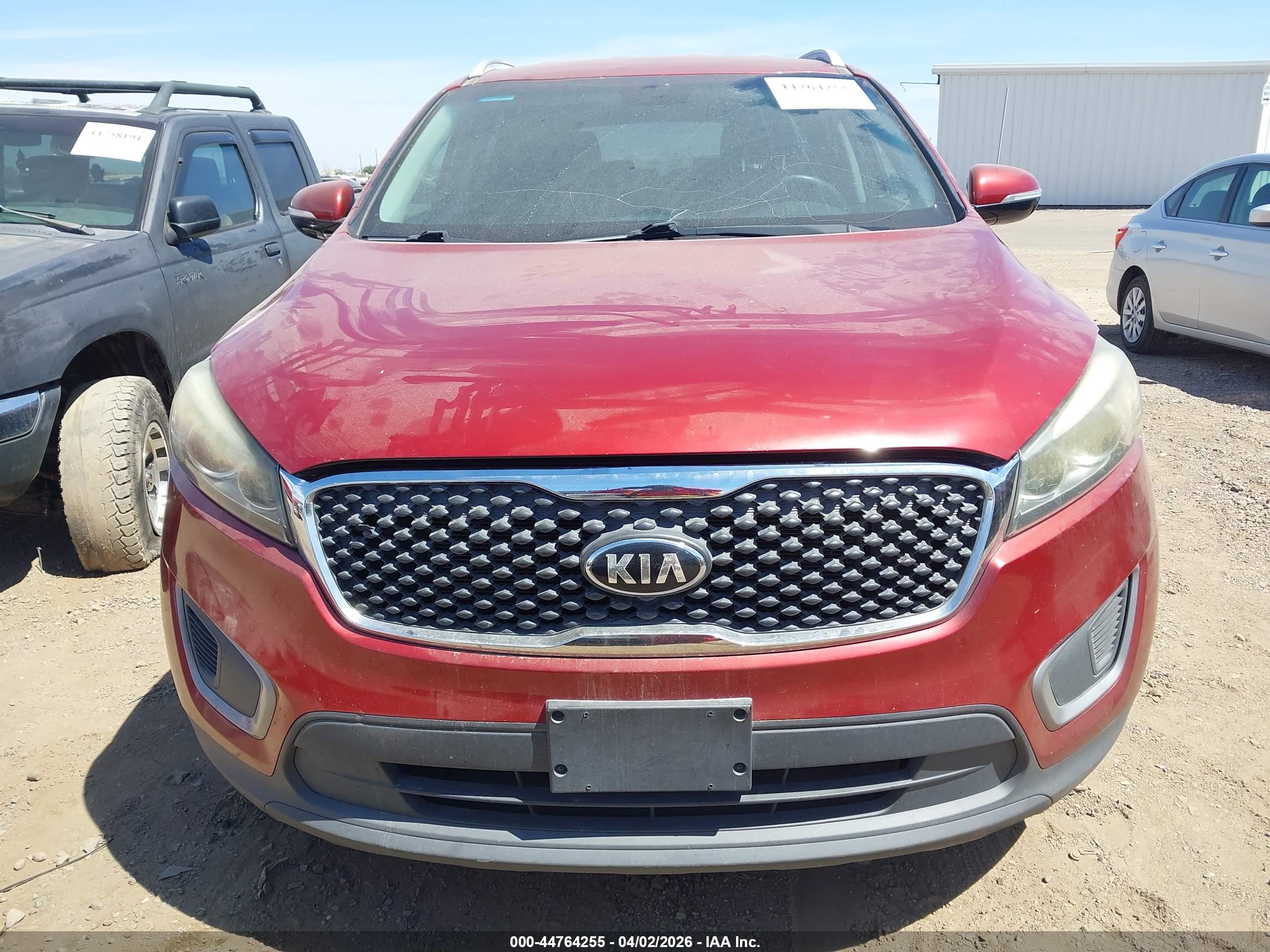 KIA SORENTO image 6