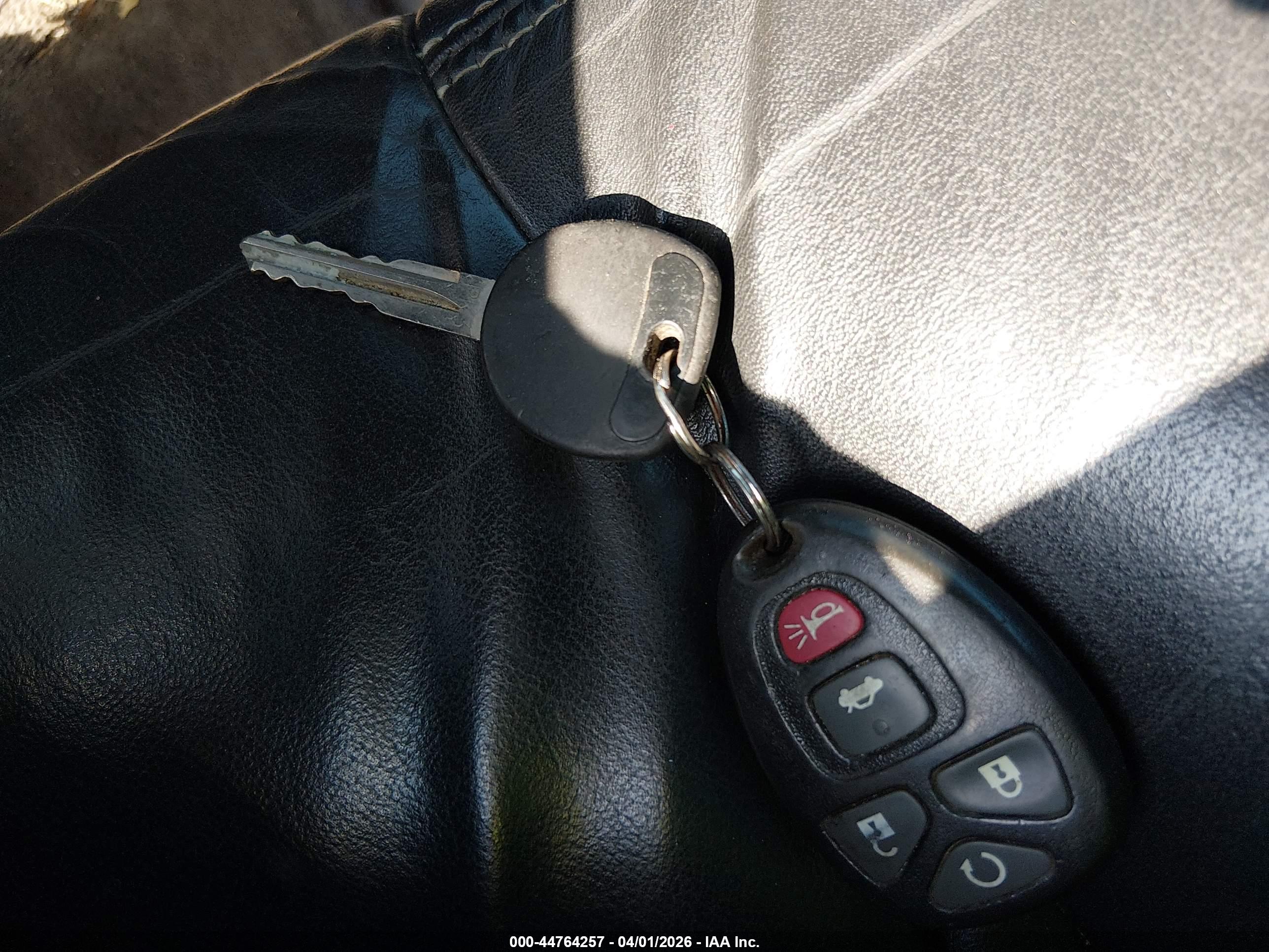 PONTIAC GRAND image 11