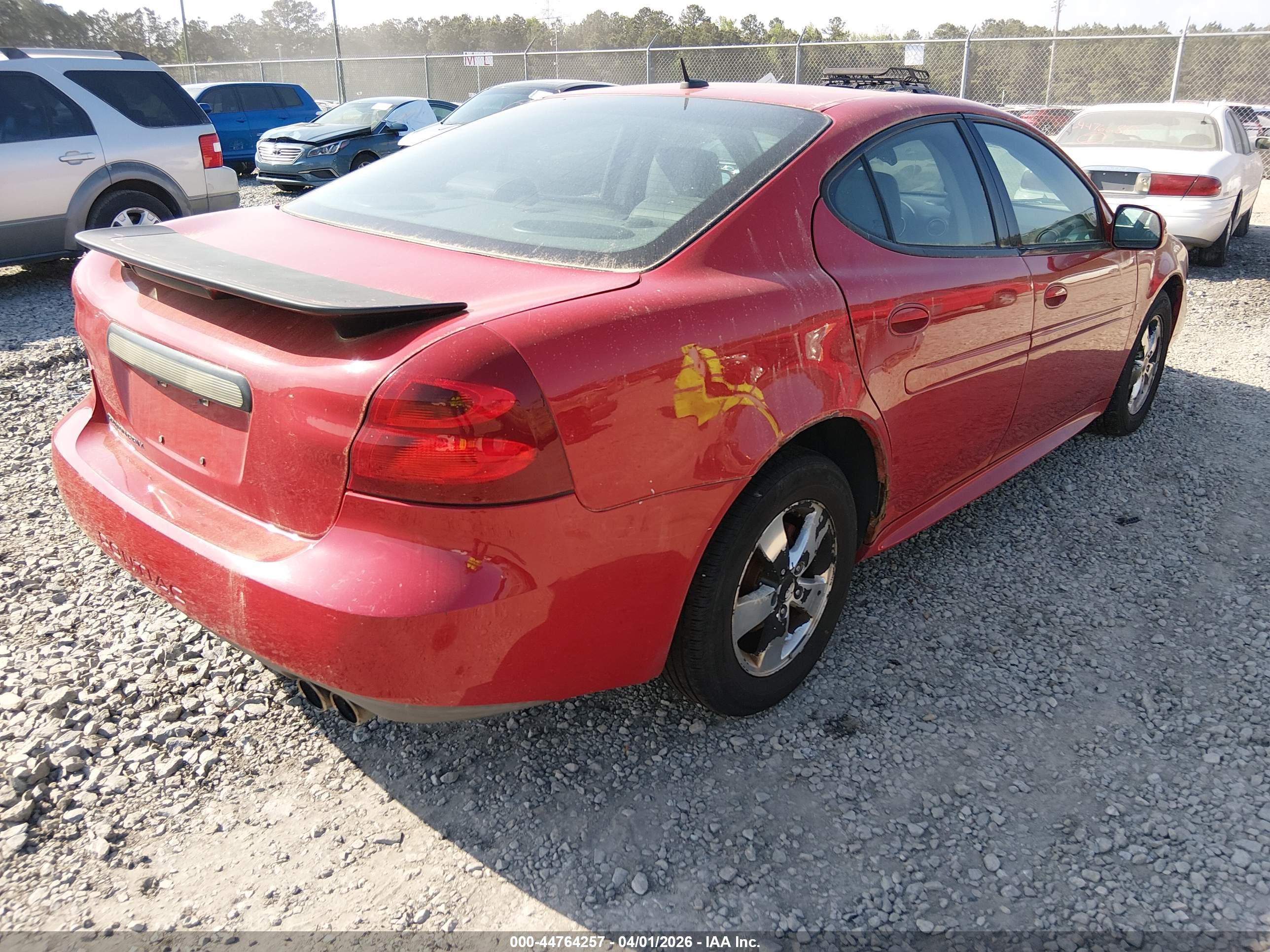 PONTIAC GRAND image 4