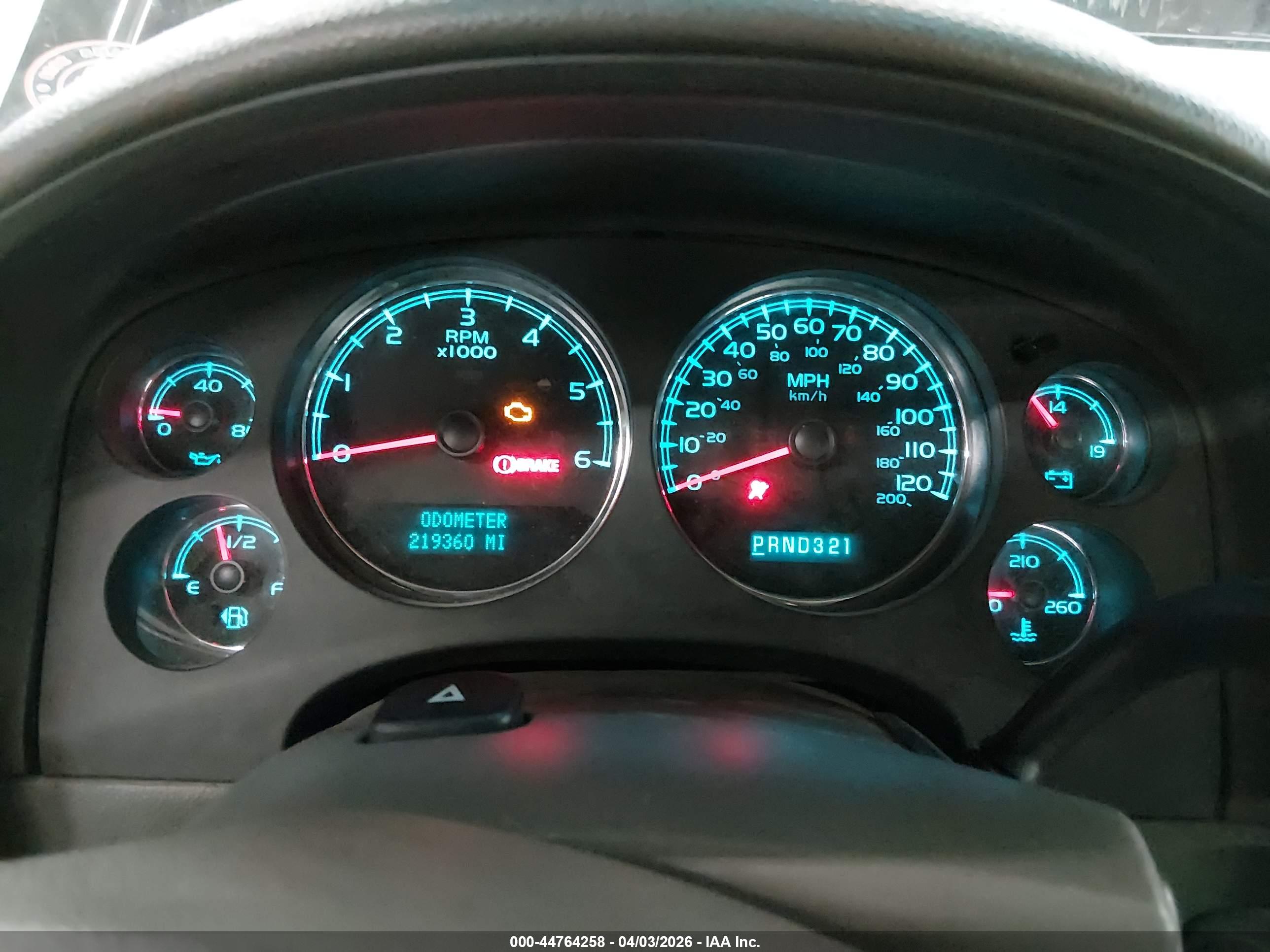 CHEVROLET SILVERADO image 7