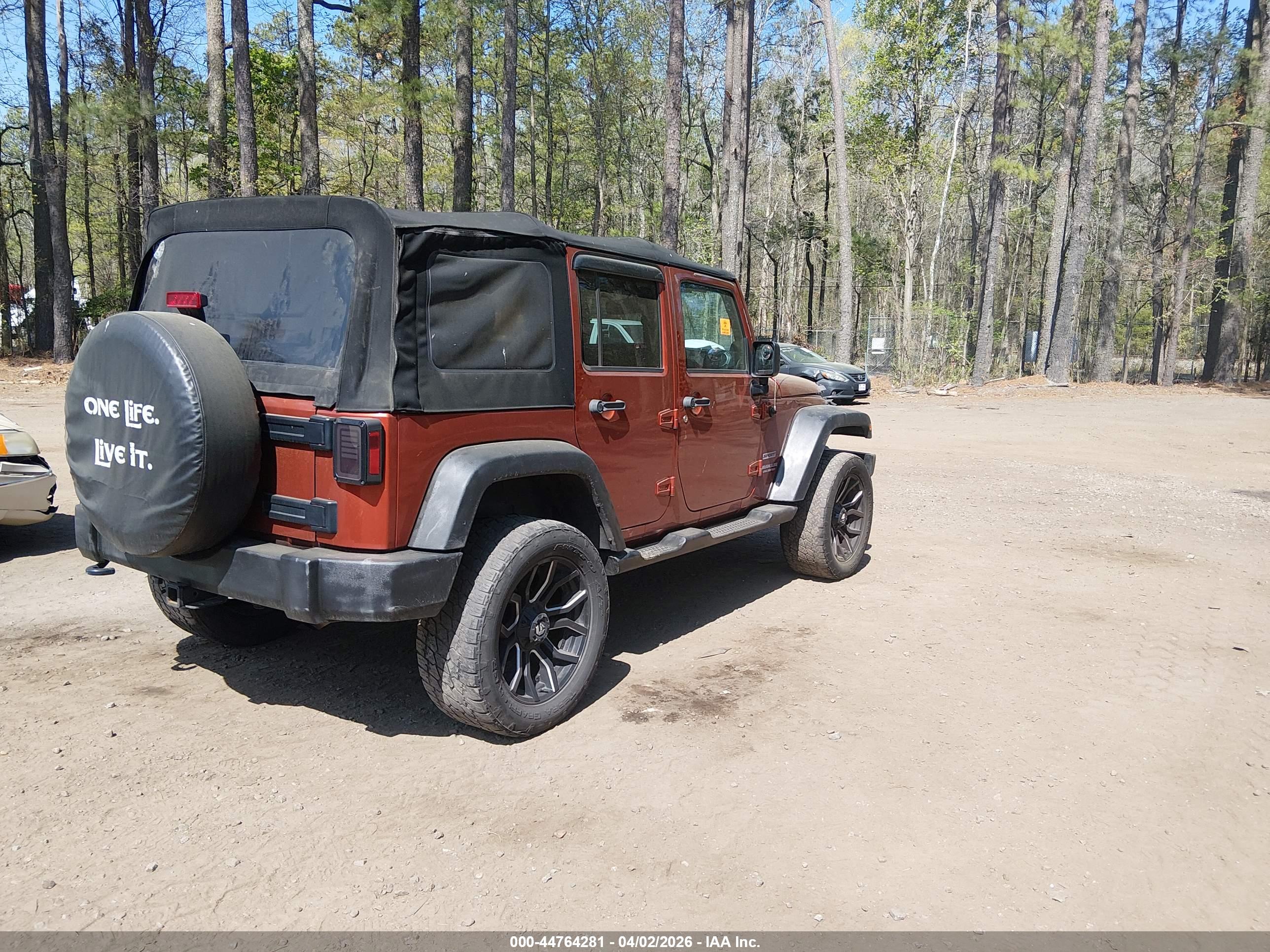 JEEP WRANGLER image 4