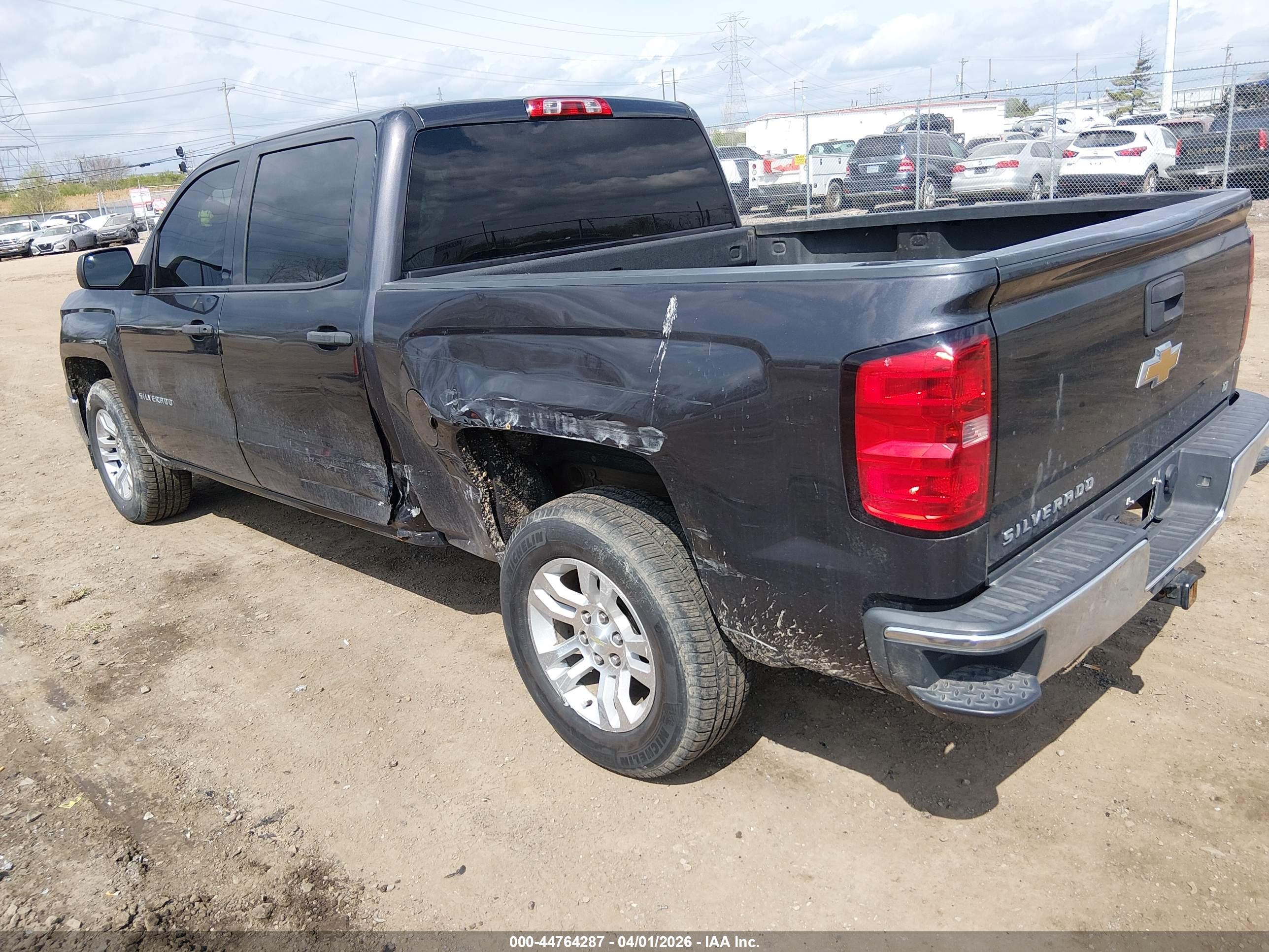 CHEVROLET SILVERADO image 3