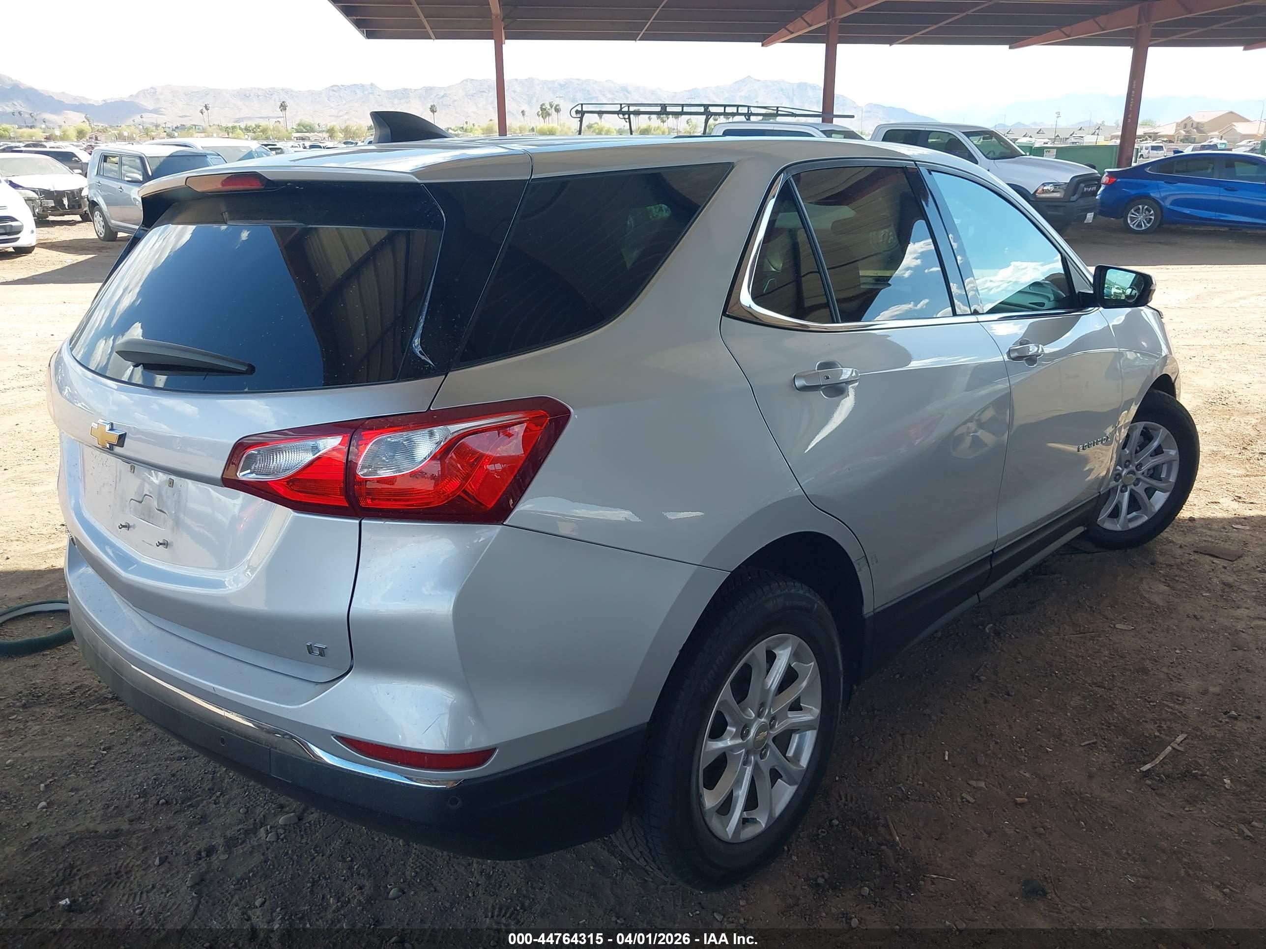CHEVROLET EQUINOX image 4