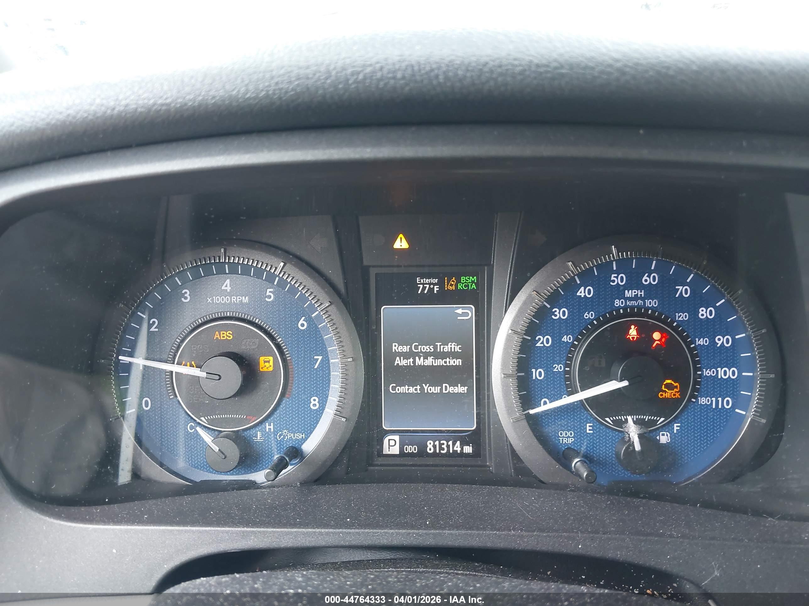 TOYOTA SIENNA image 7