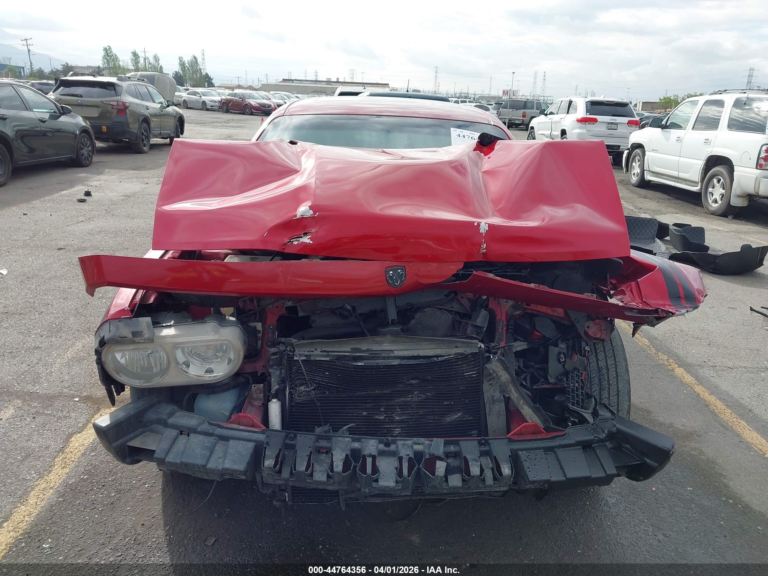 DODGE CHALLENGER image 6
