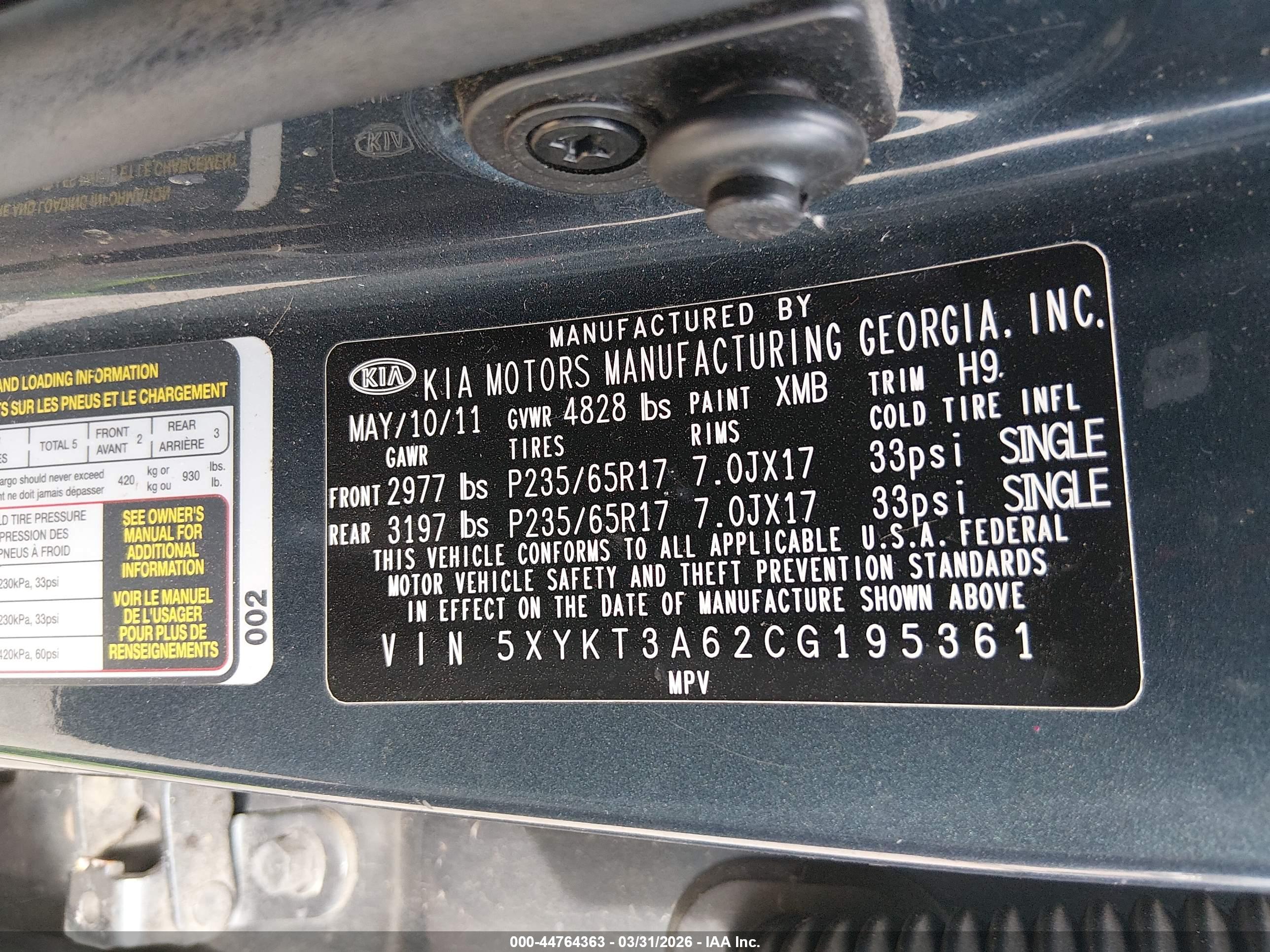 KIA SORENTO image 9