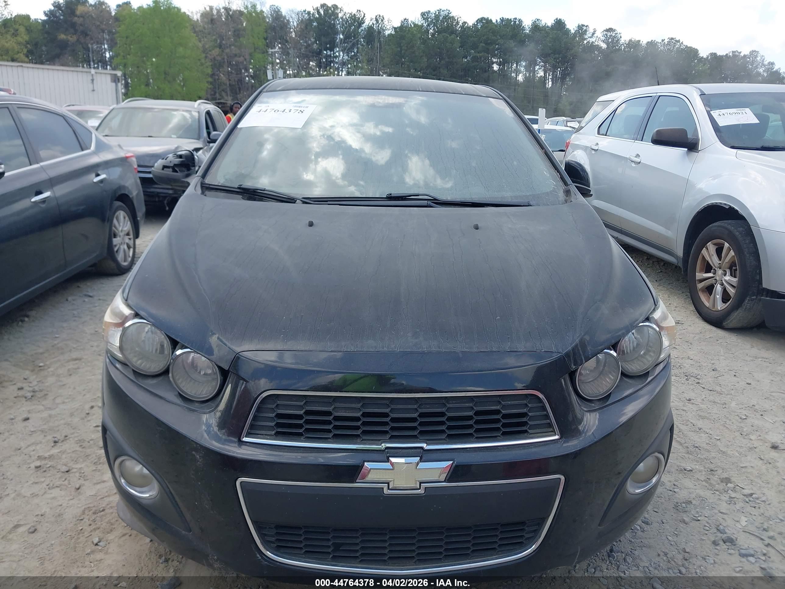 CHEVROLET SONIC image 6