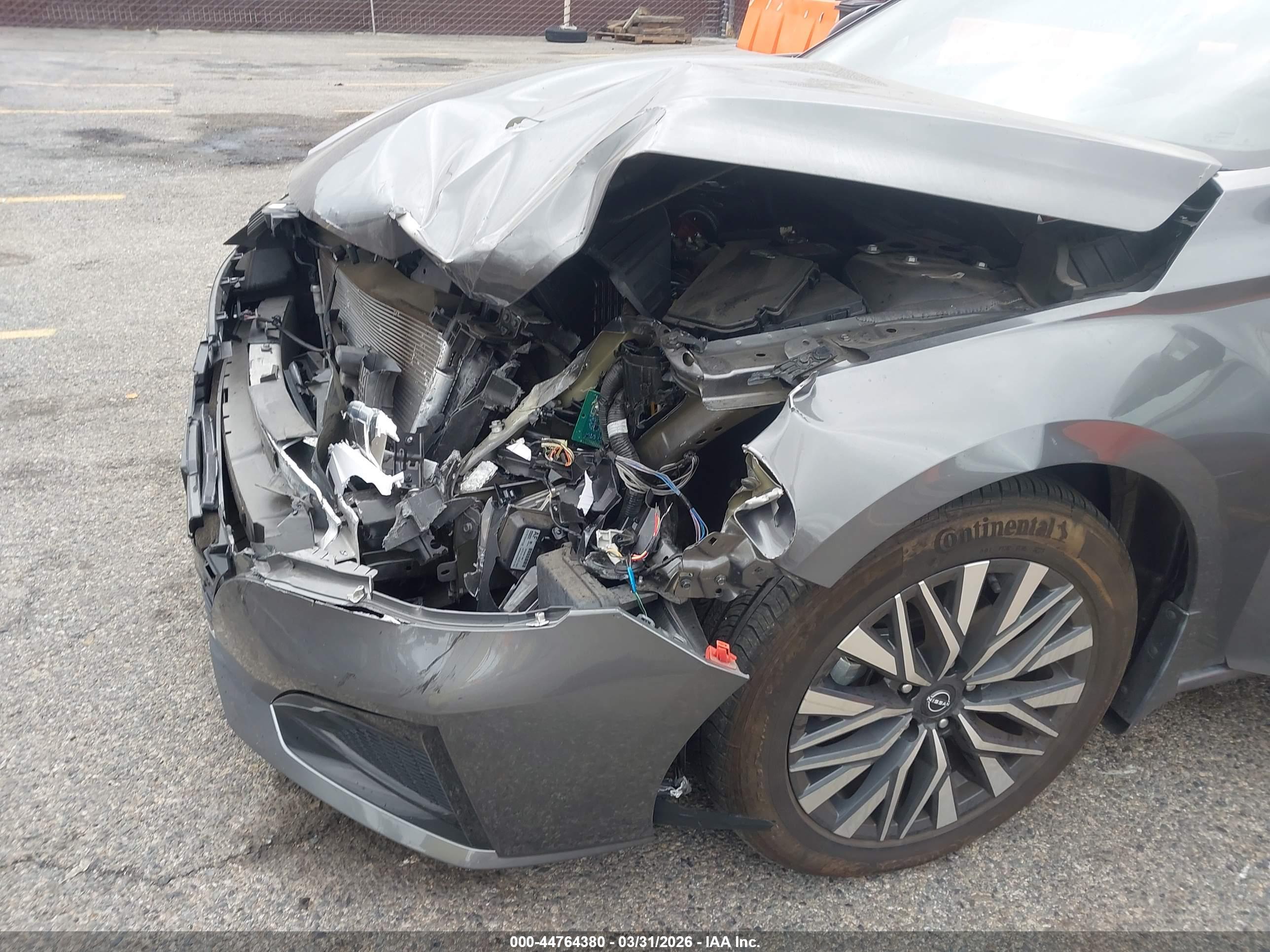 NISSAN ALTIMA image 6