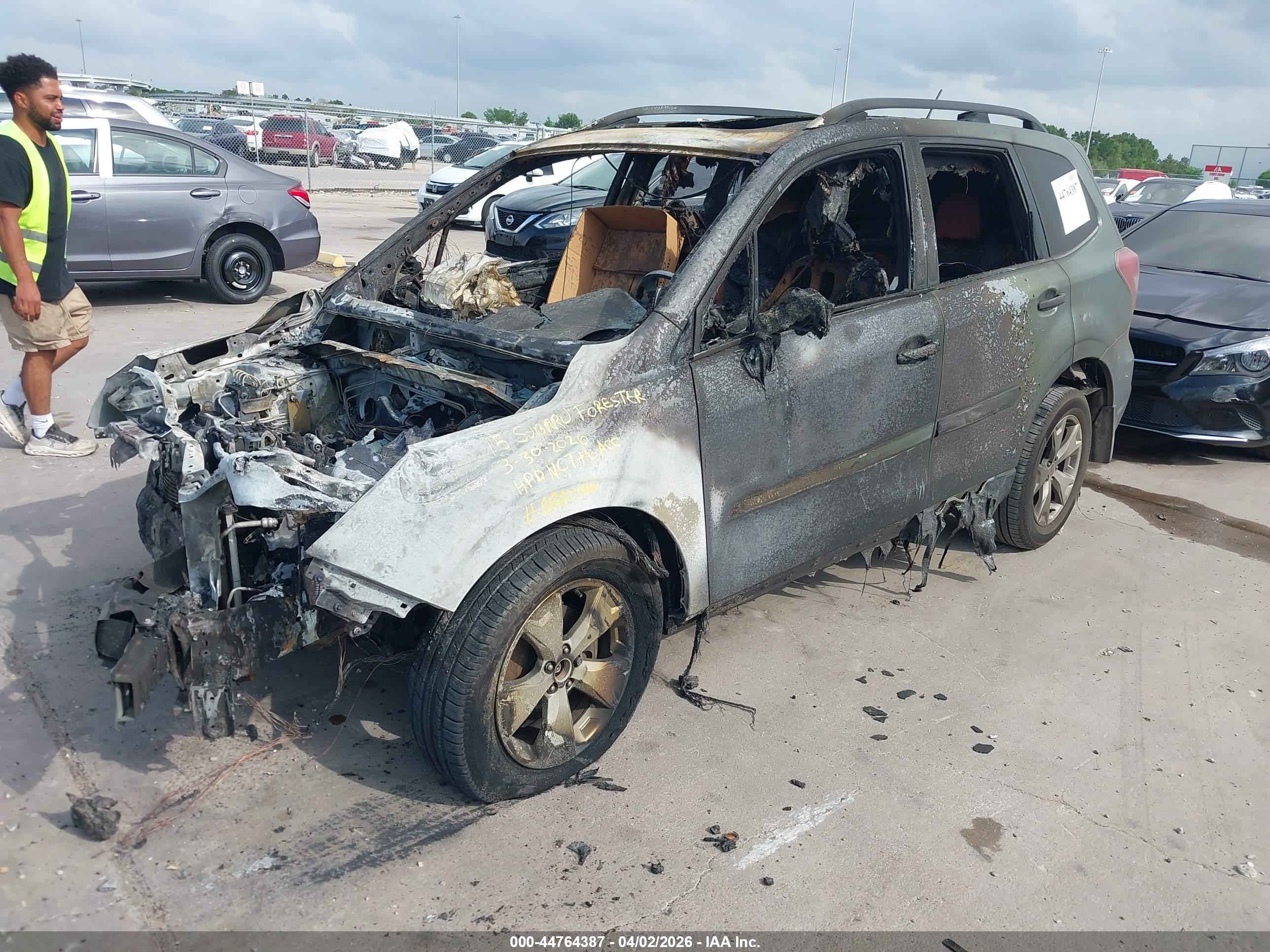 SUBARU FORESTER image 2