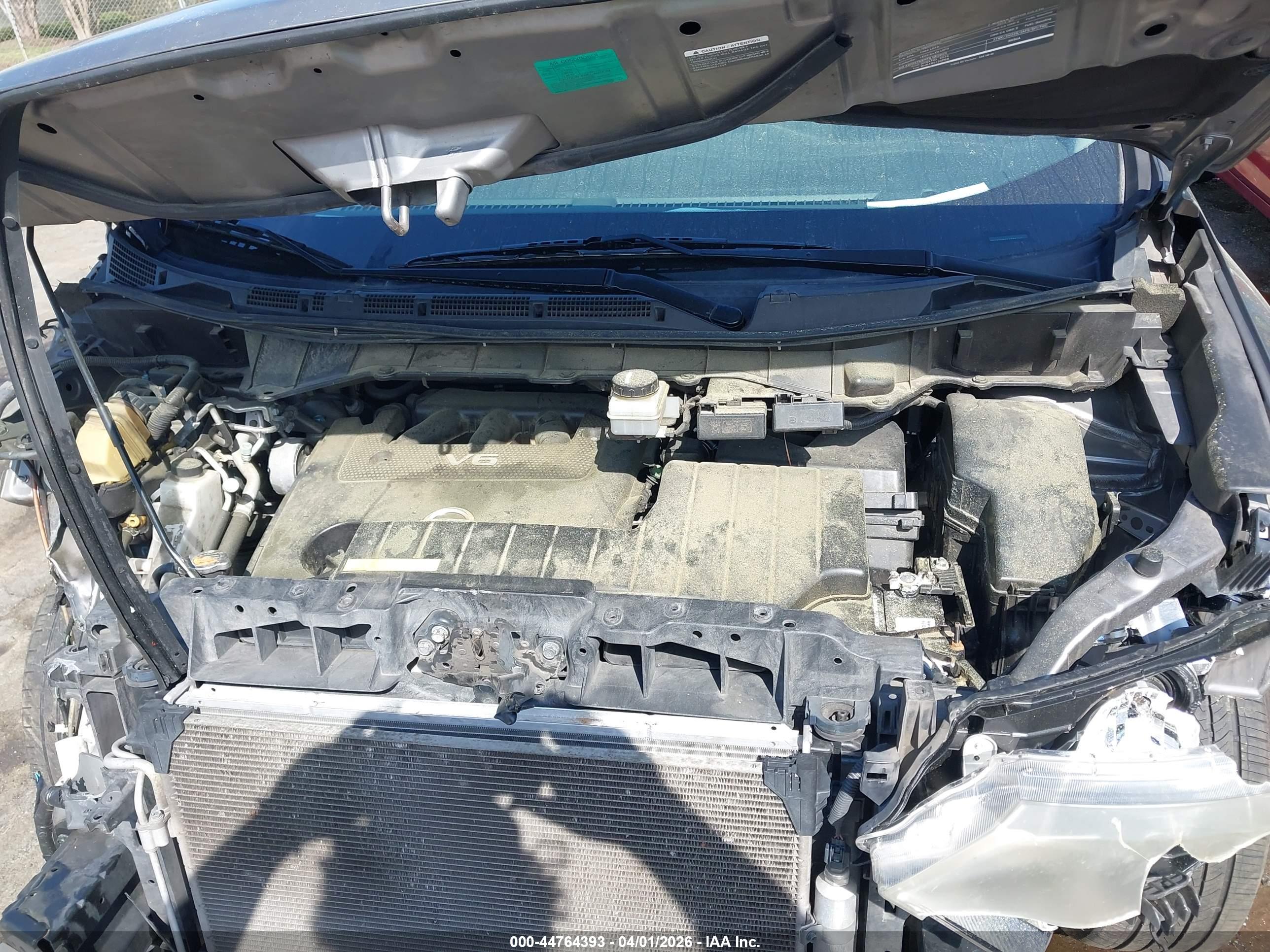 NISSAN QUEST image 10