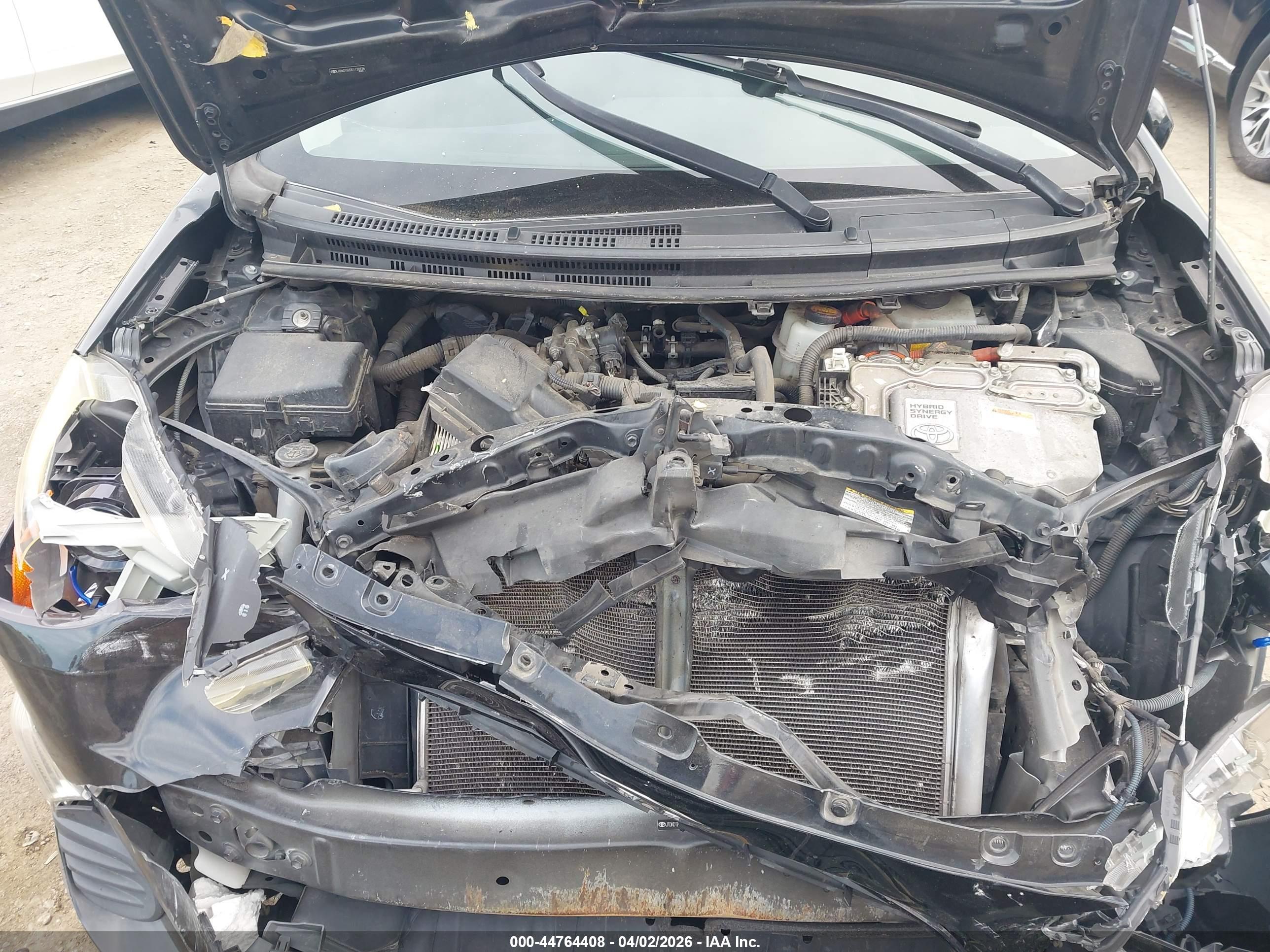 TOYOTA PRIUS image 10
