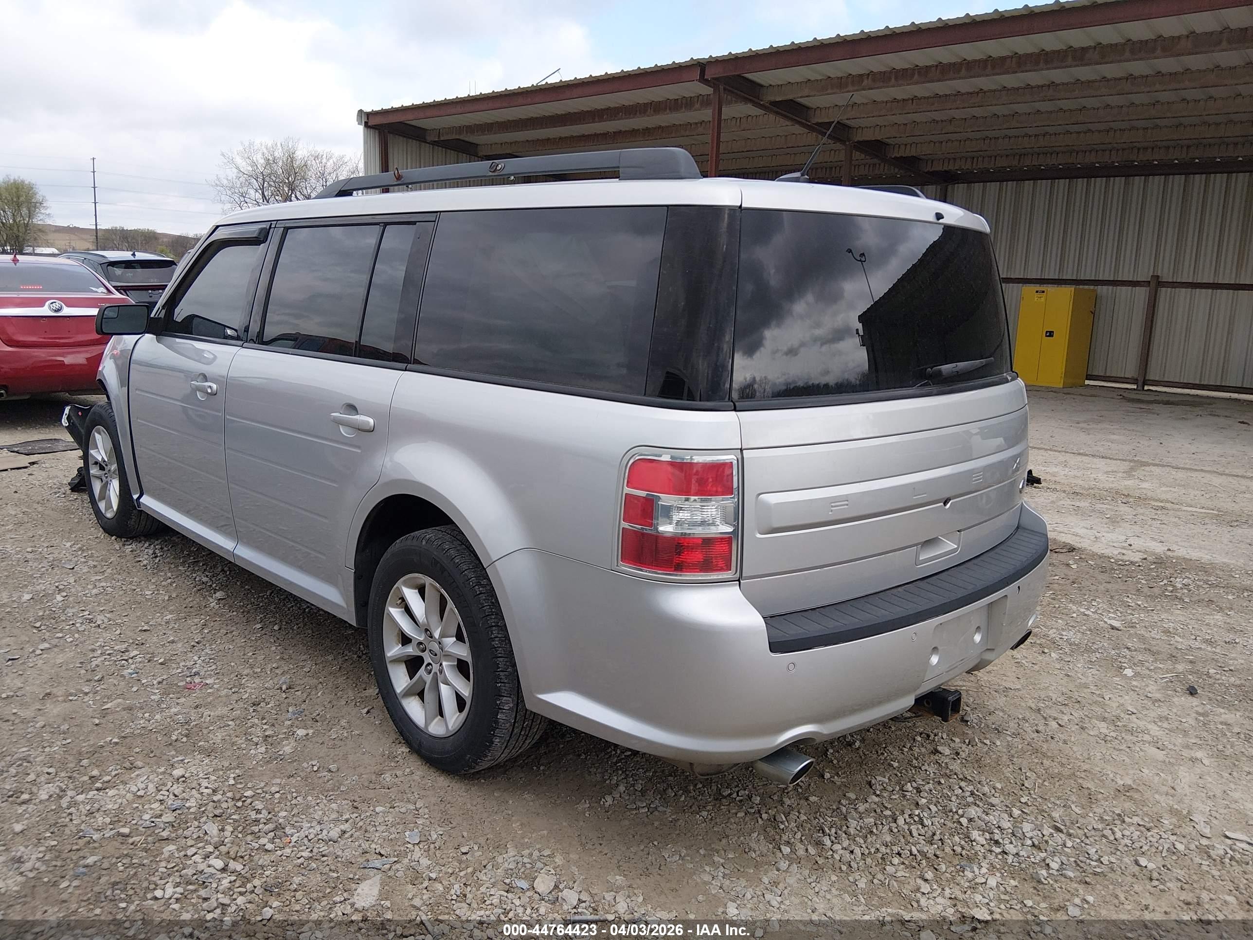 FORD FLEX image 3
