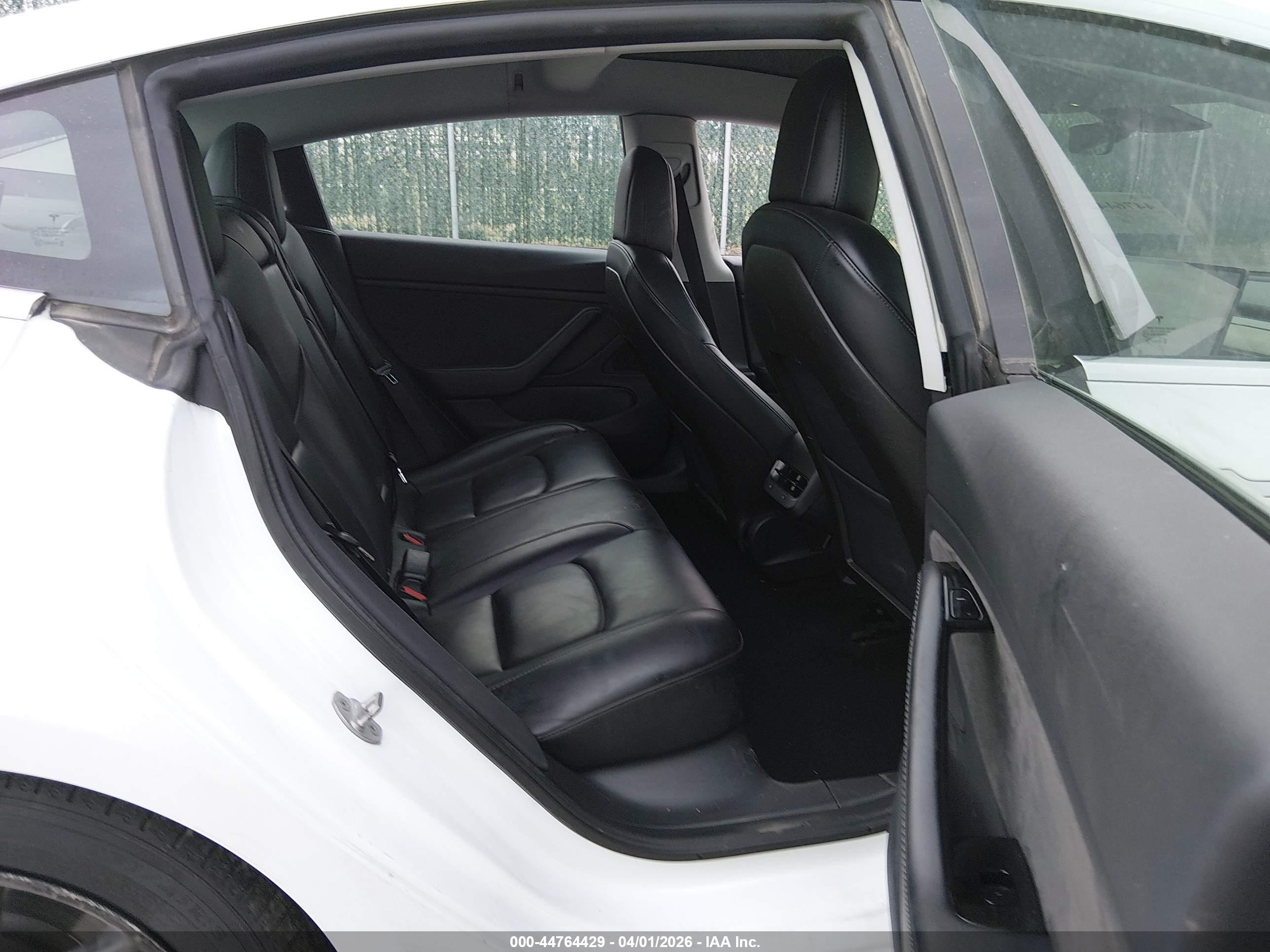 TESLA MODEL image 8