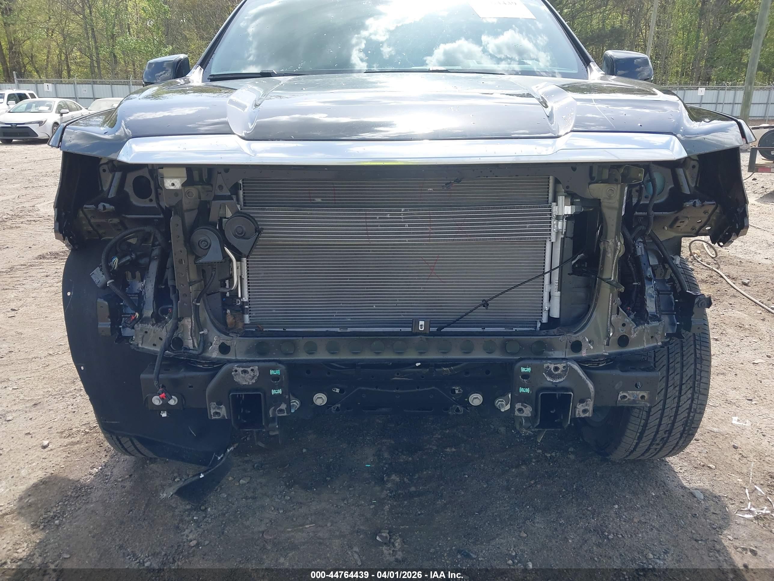 GMC YUKON image 6