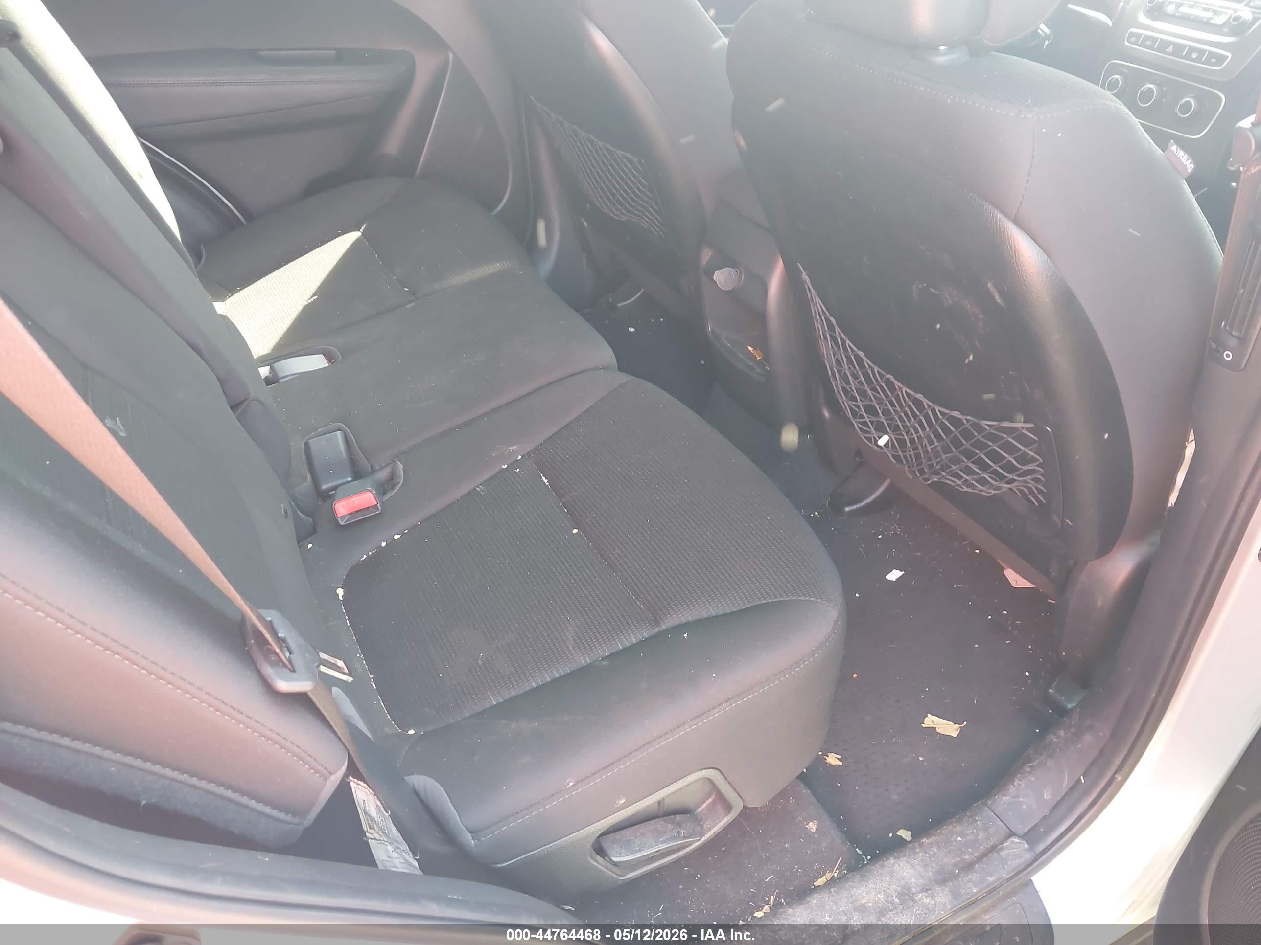 KIA SORENTO image 8