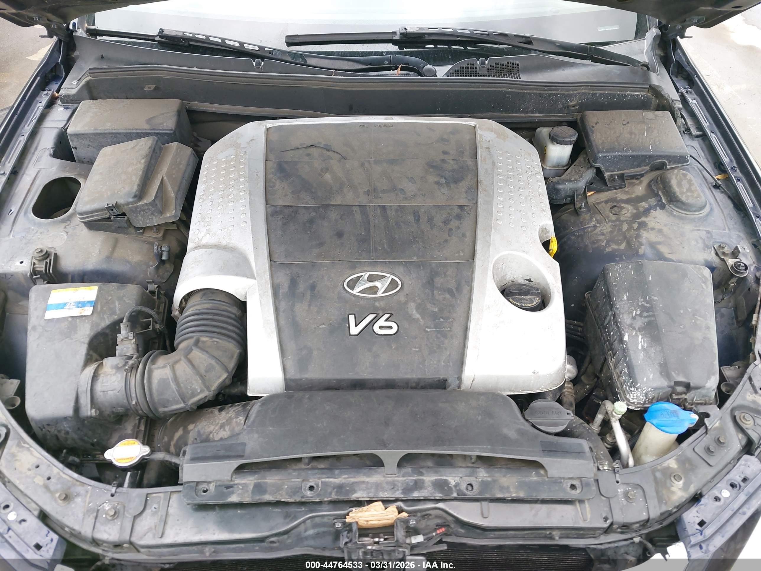 HYUNDAI GENESIS image 10