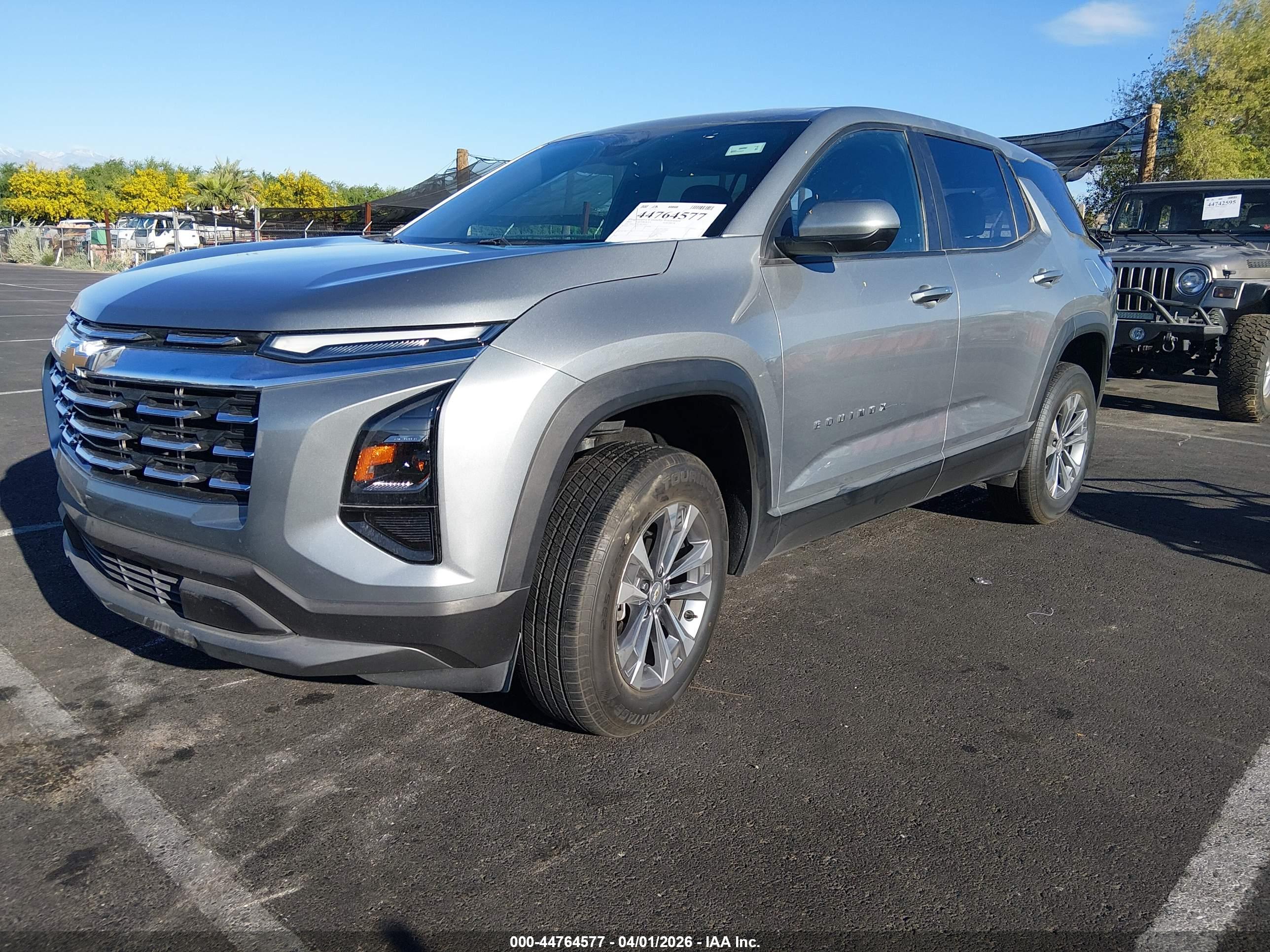CHEVROLET EQUINOX image 2
