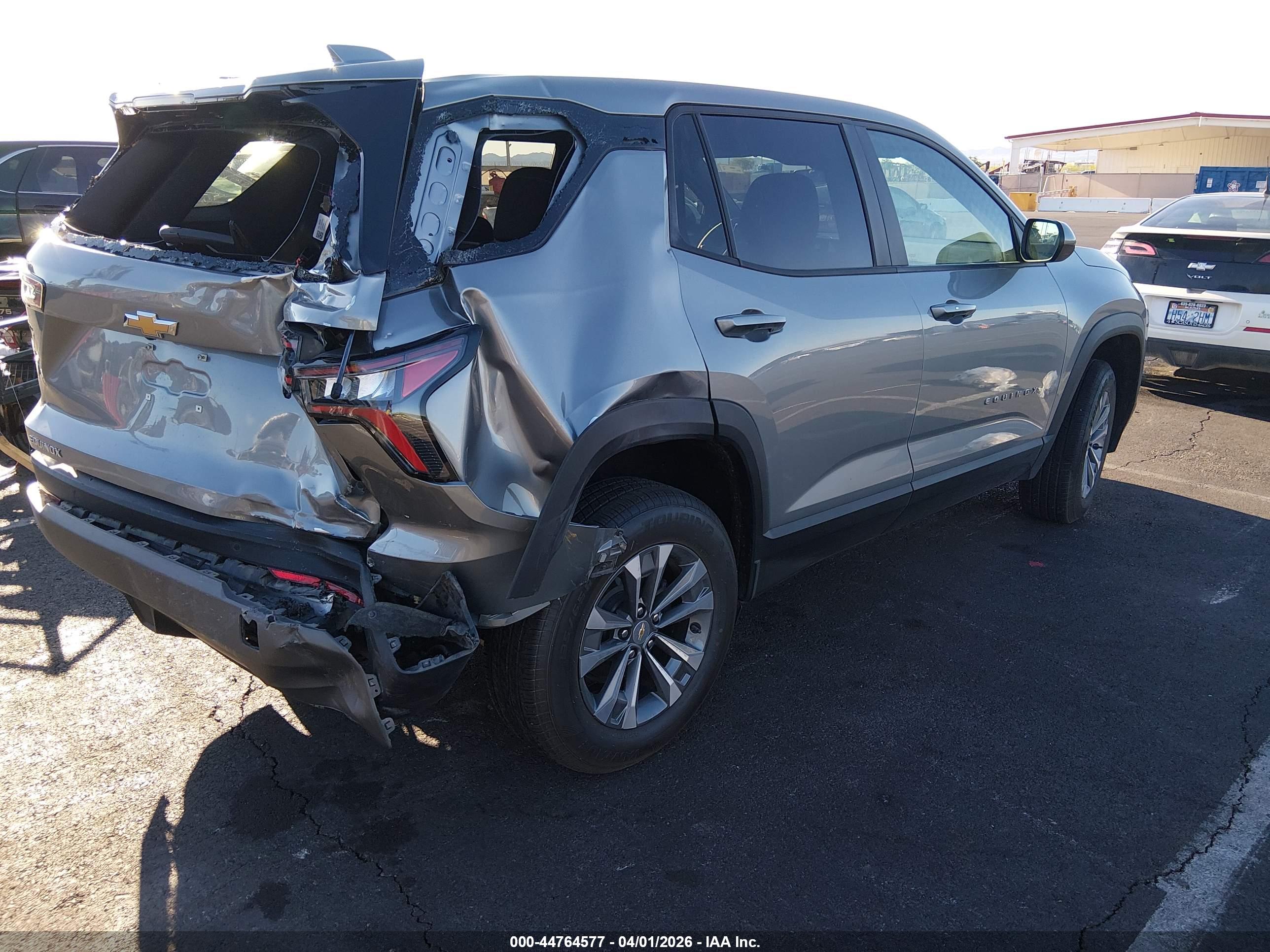 CHEVROLET EQUINOX image 4