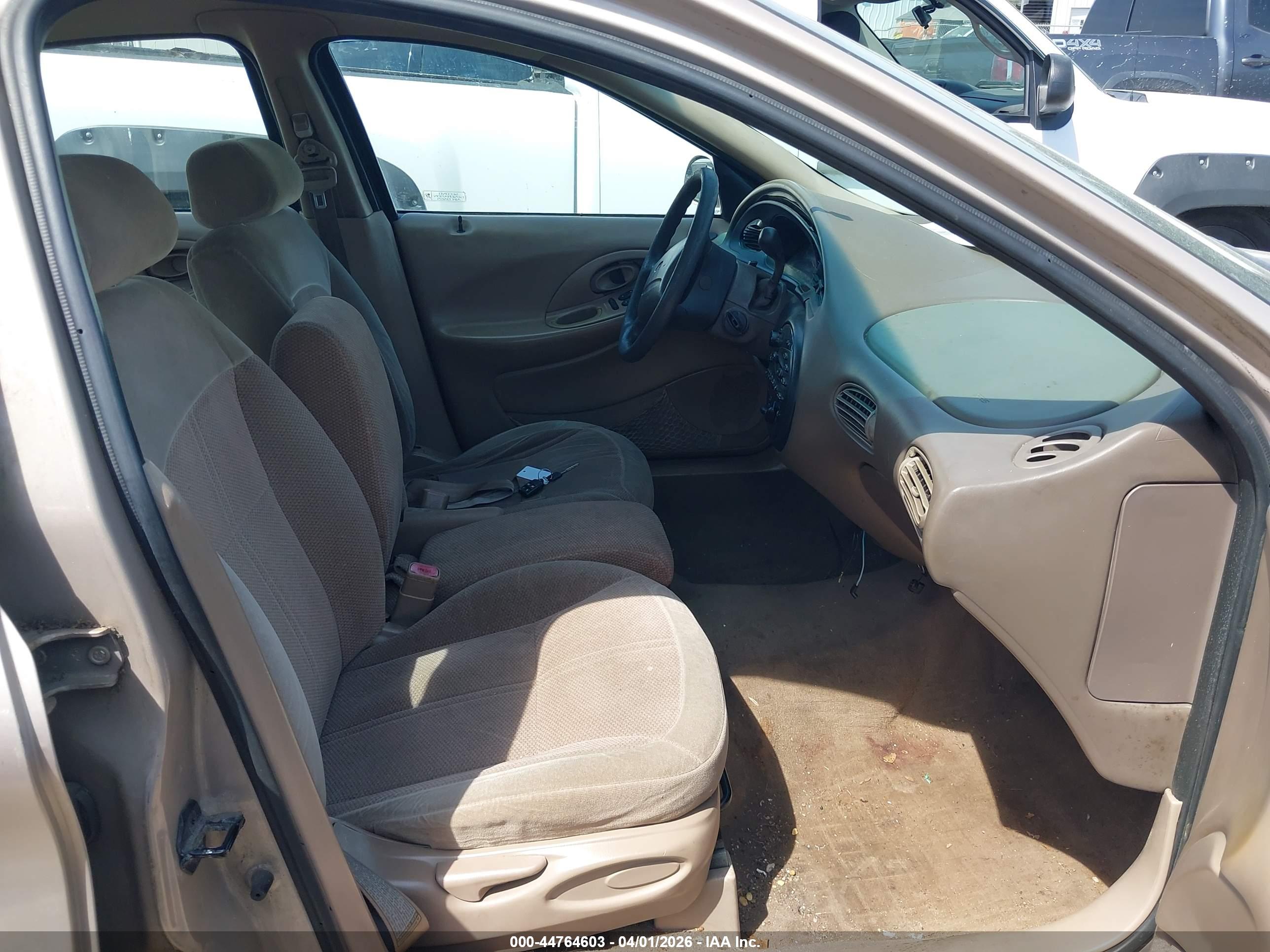 FORD TAURUS image 5