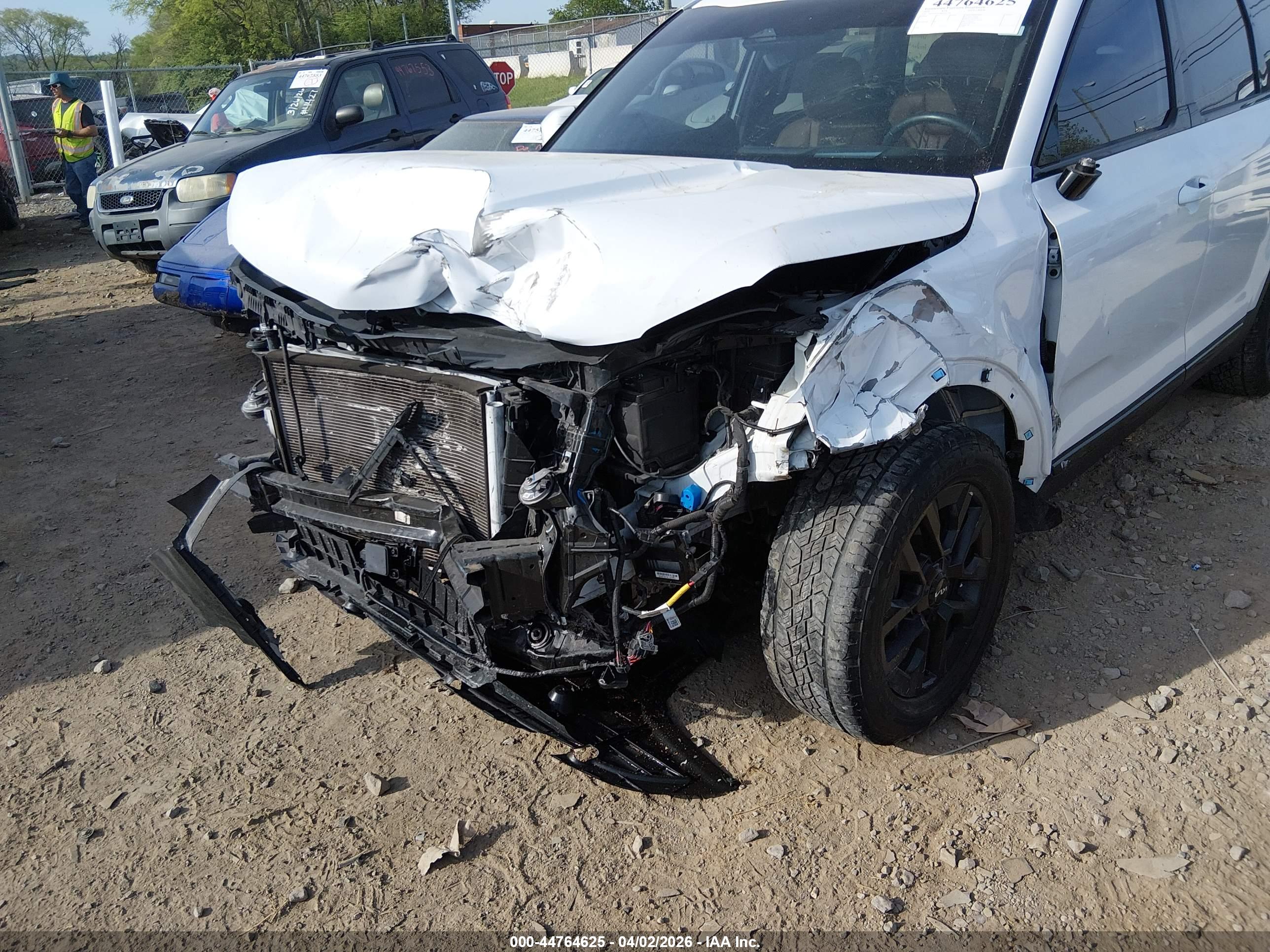 KIA TELLURIDE image 6