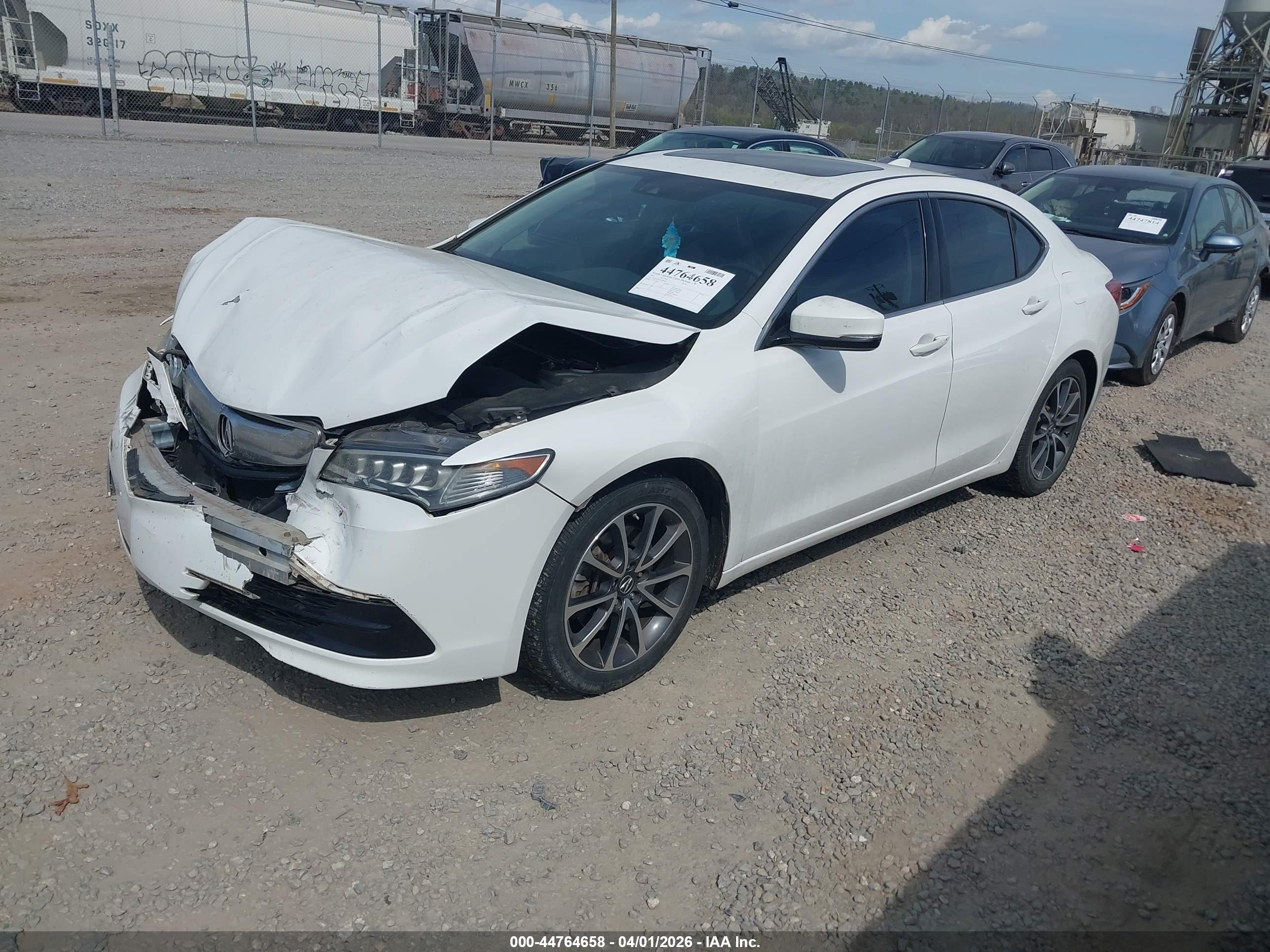 ACURA TLX image 2