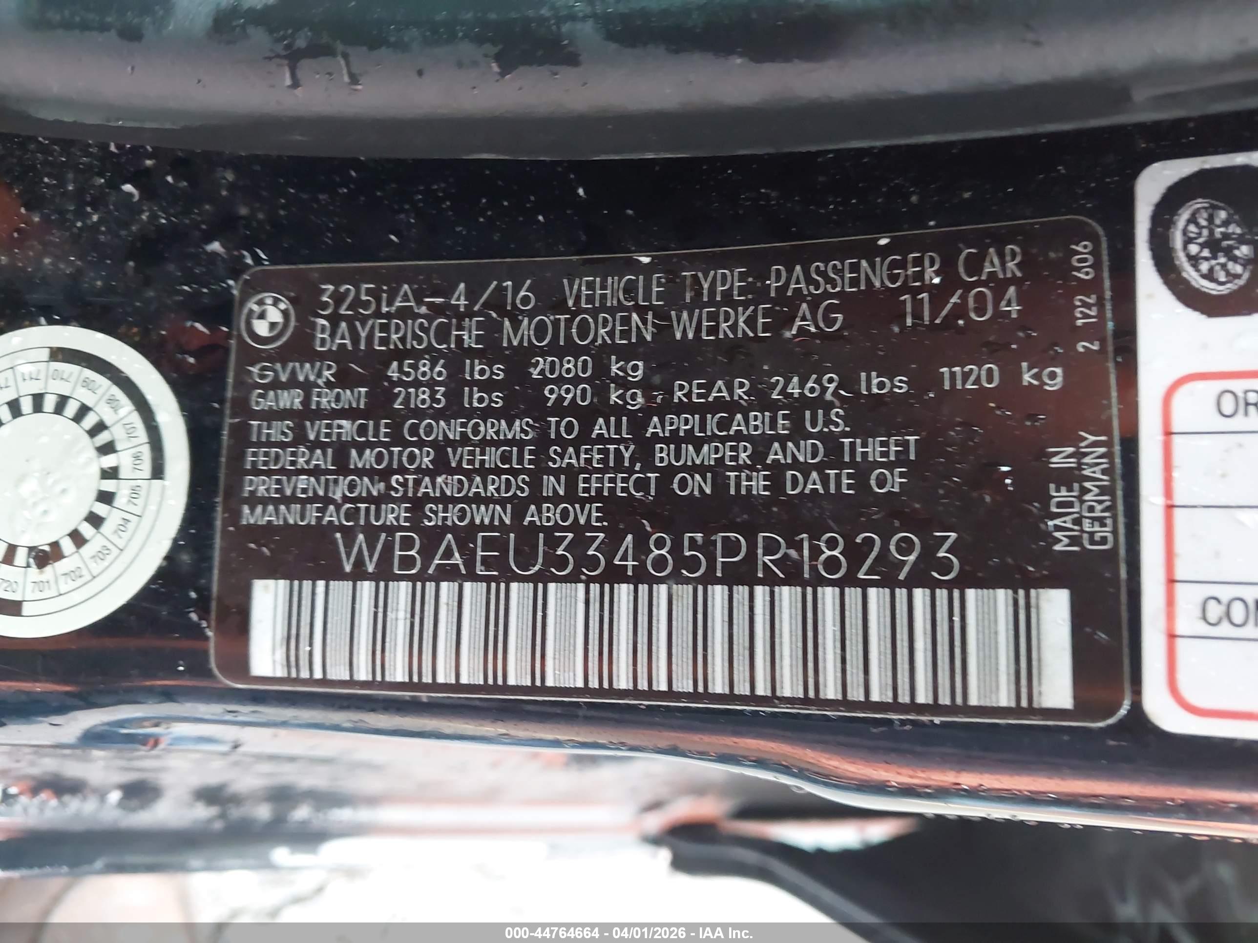 BMW 325XI image 9