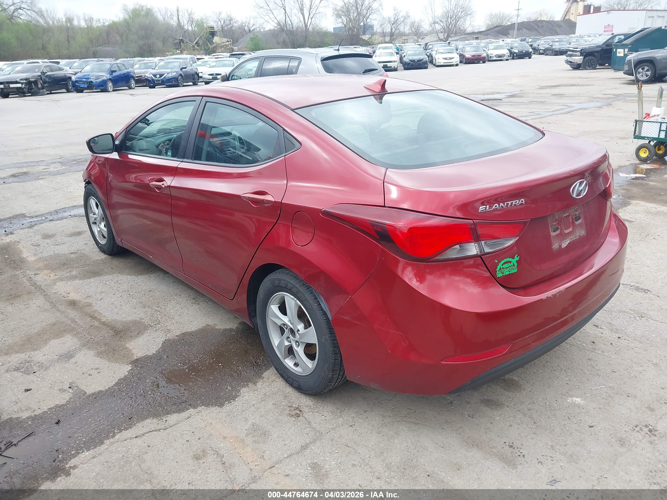 HYUNDAI ELANTRA image 3