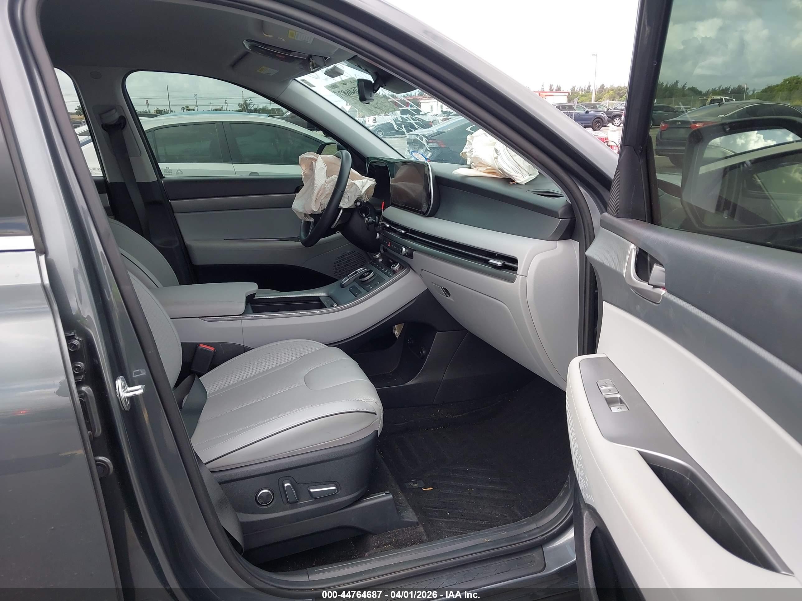 HYUNDAI PALISADE image 5
