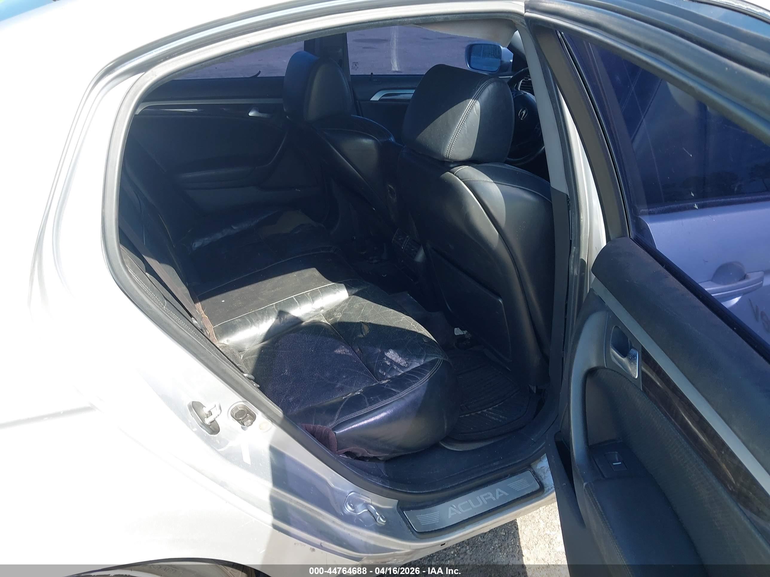 ACURA TL image 8
