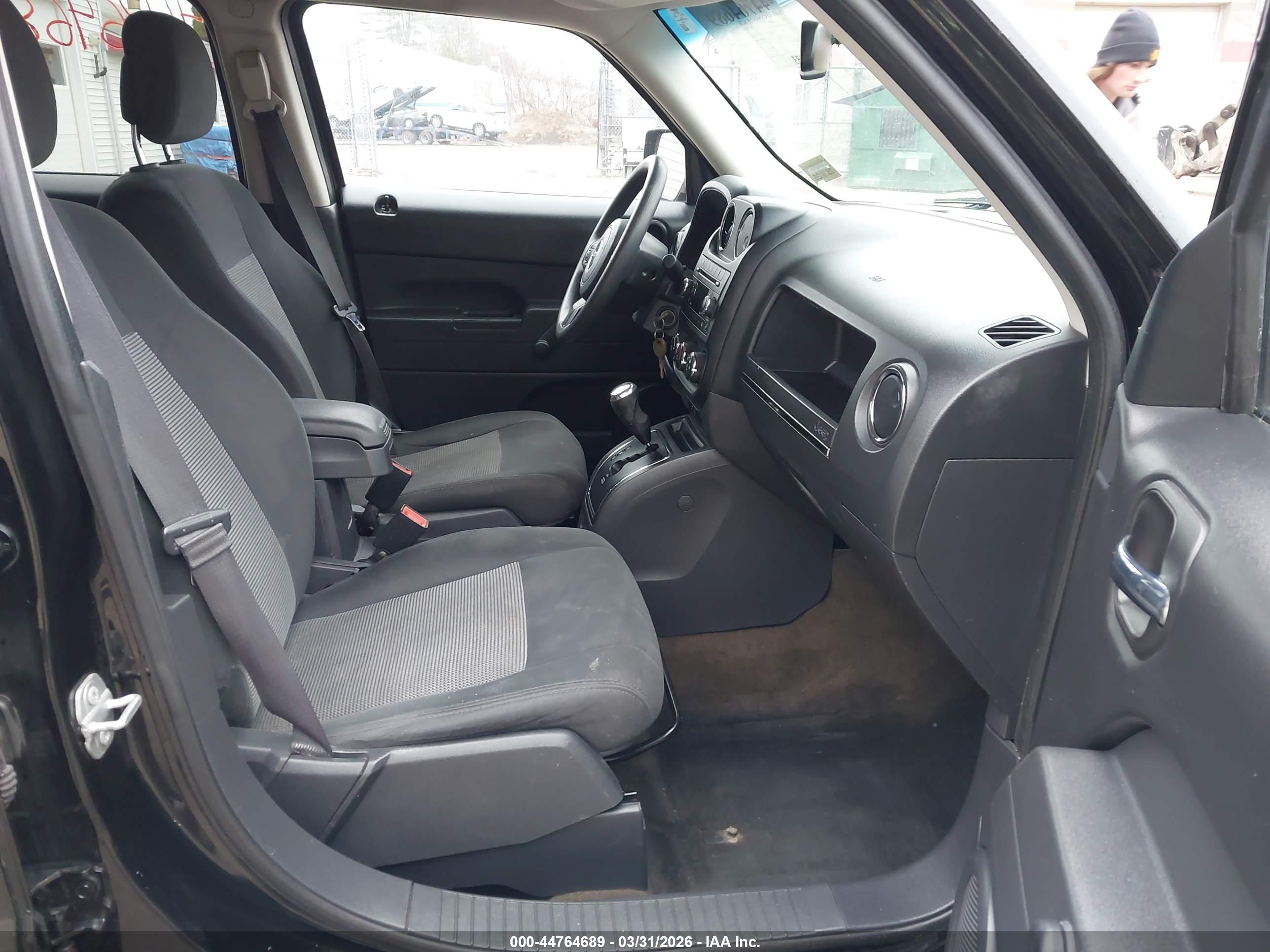 JEEP PATRIOT image 5