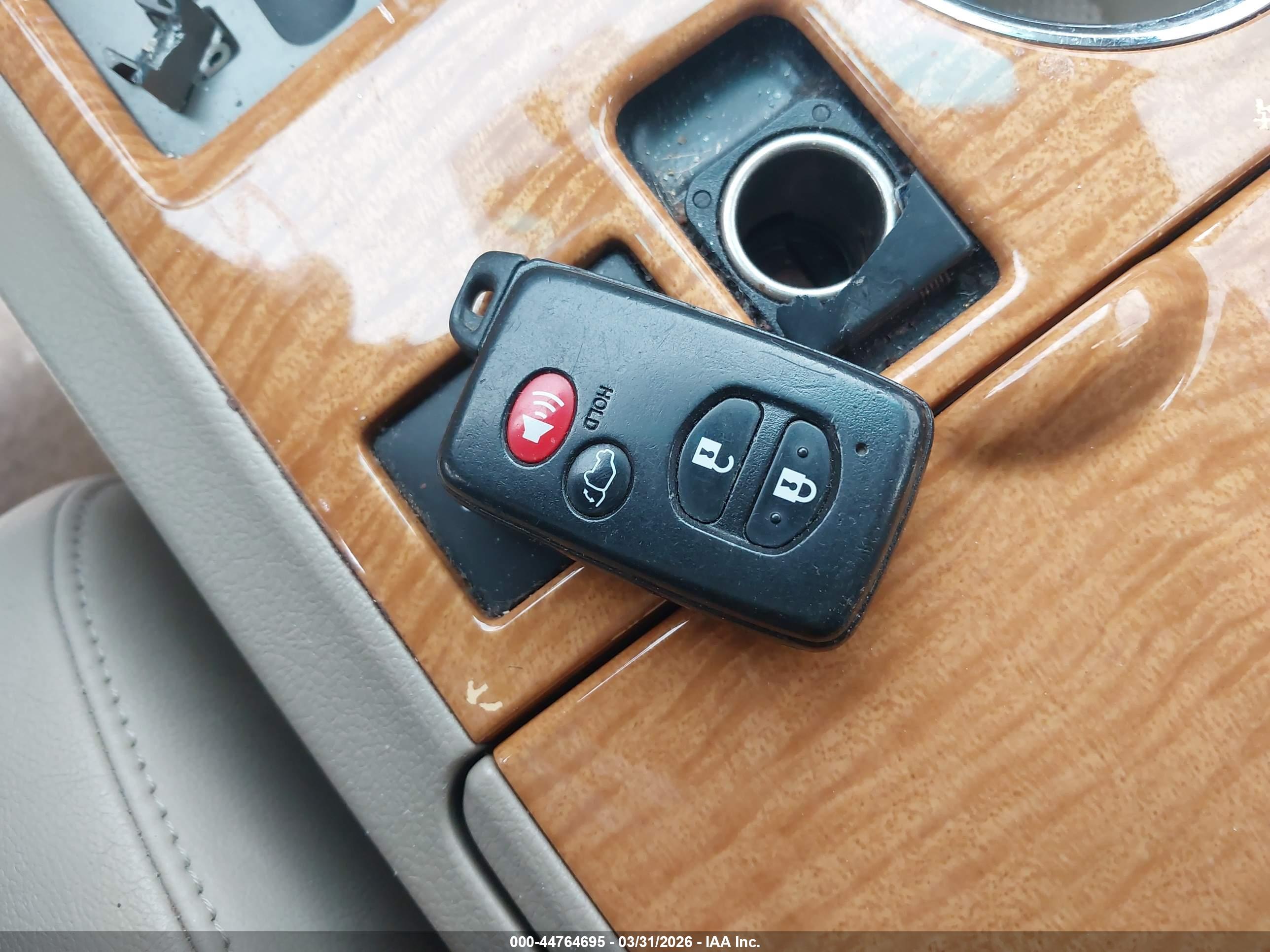 TOYOTA HIGHLANDER image 11