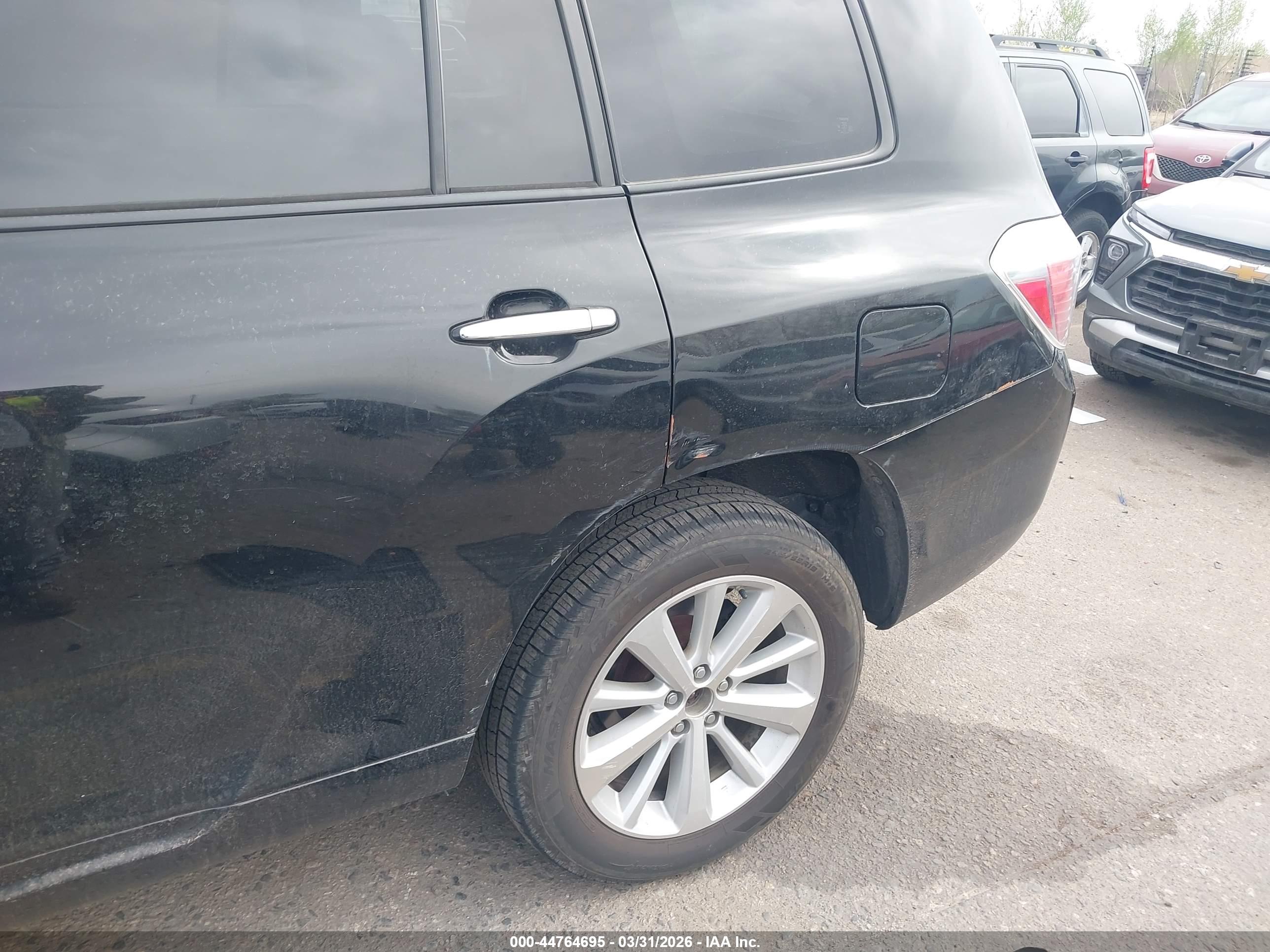 TOYOTA HIGHLANDER image 6