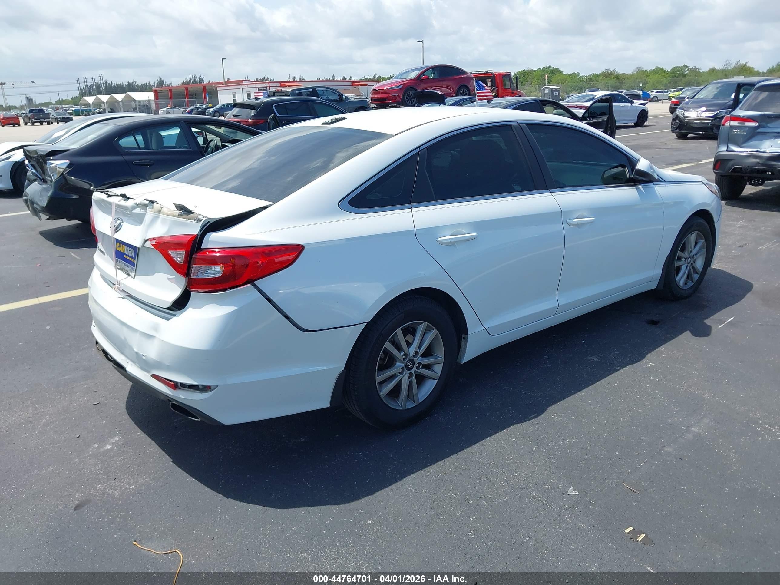 HYUNDAI SONATA image 4