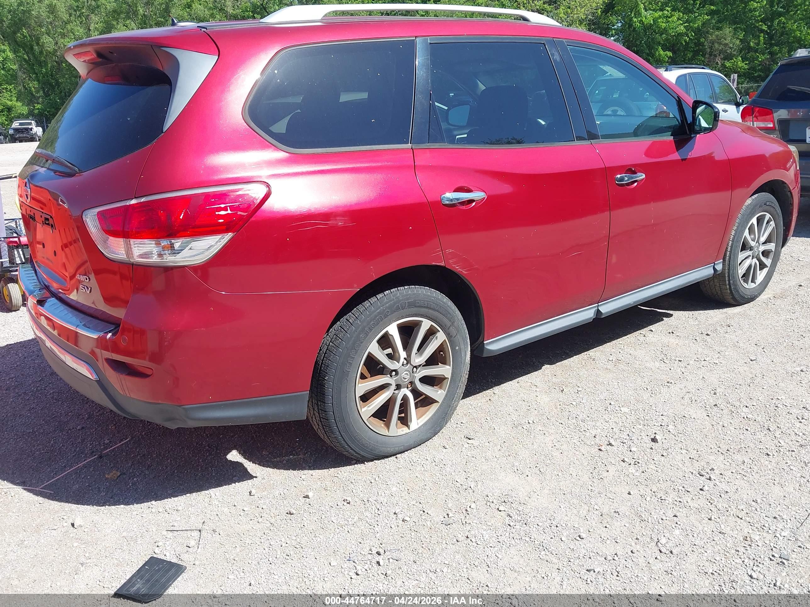 NISSAN PATHFINDER image 4