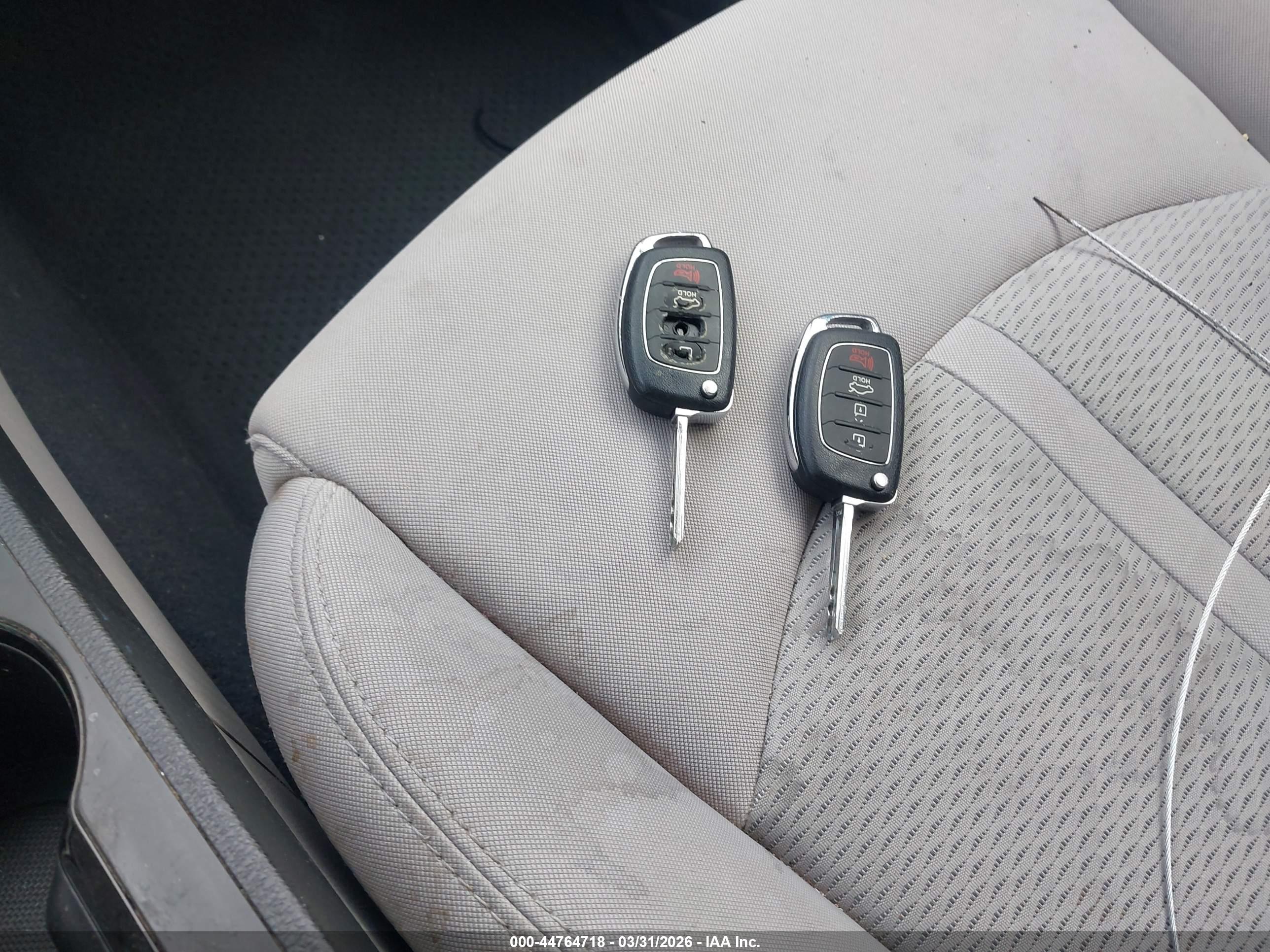 HYUNDAI SONATA image 11