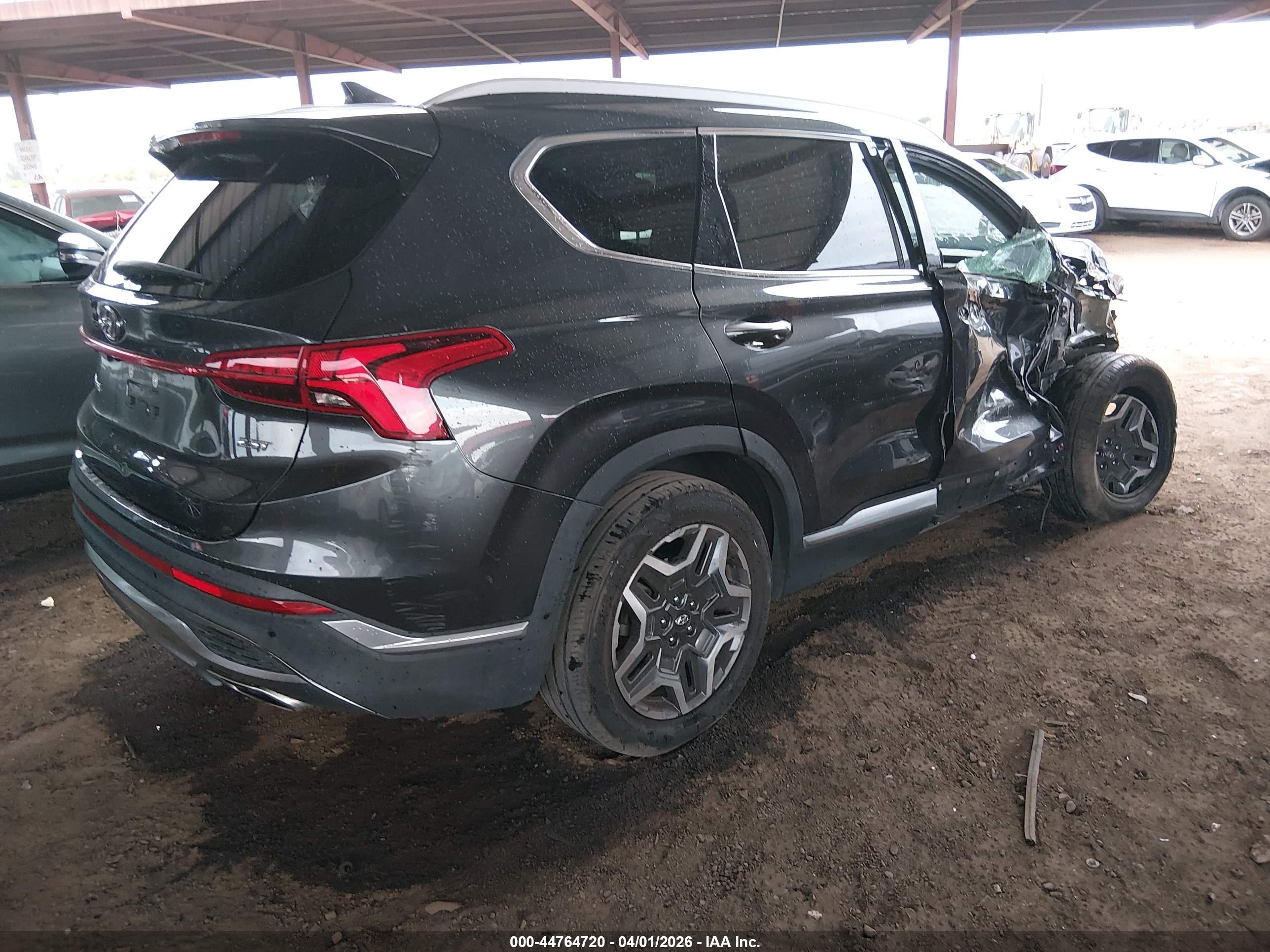 HYUNDAI SANTA image 4