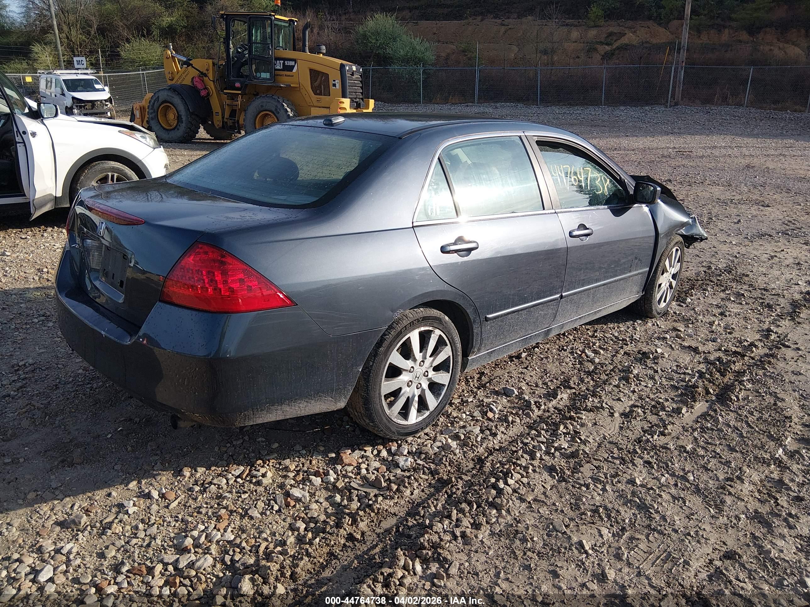 HONDA ACCORD image 4